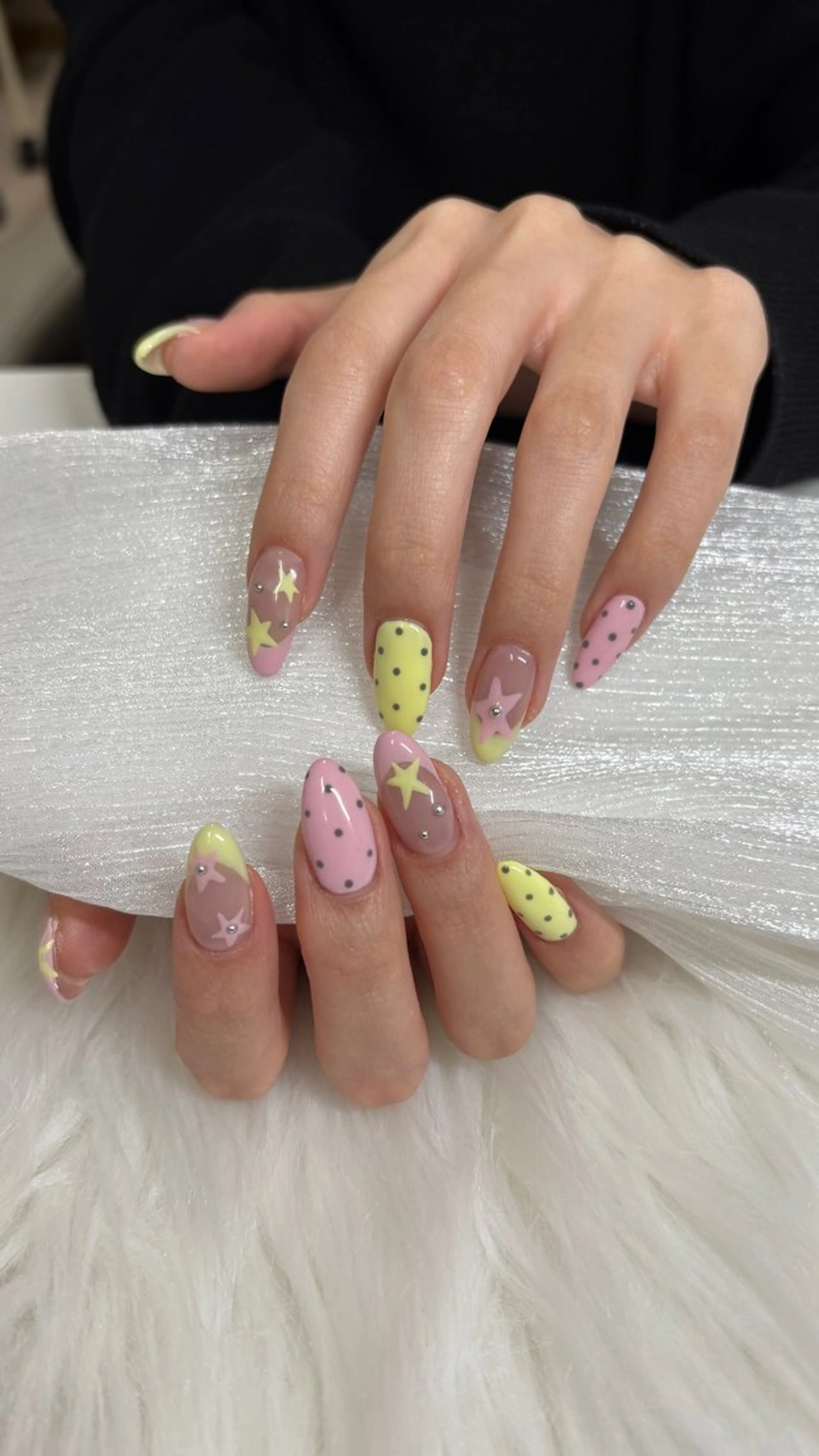 ネイル ハンドネイル フットネイル POLISH サナのネイルデザイン