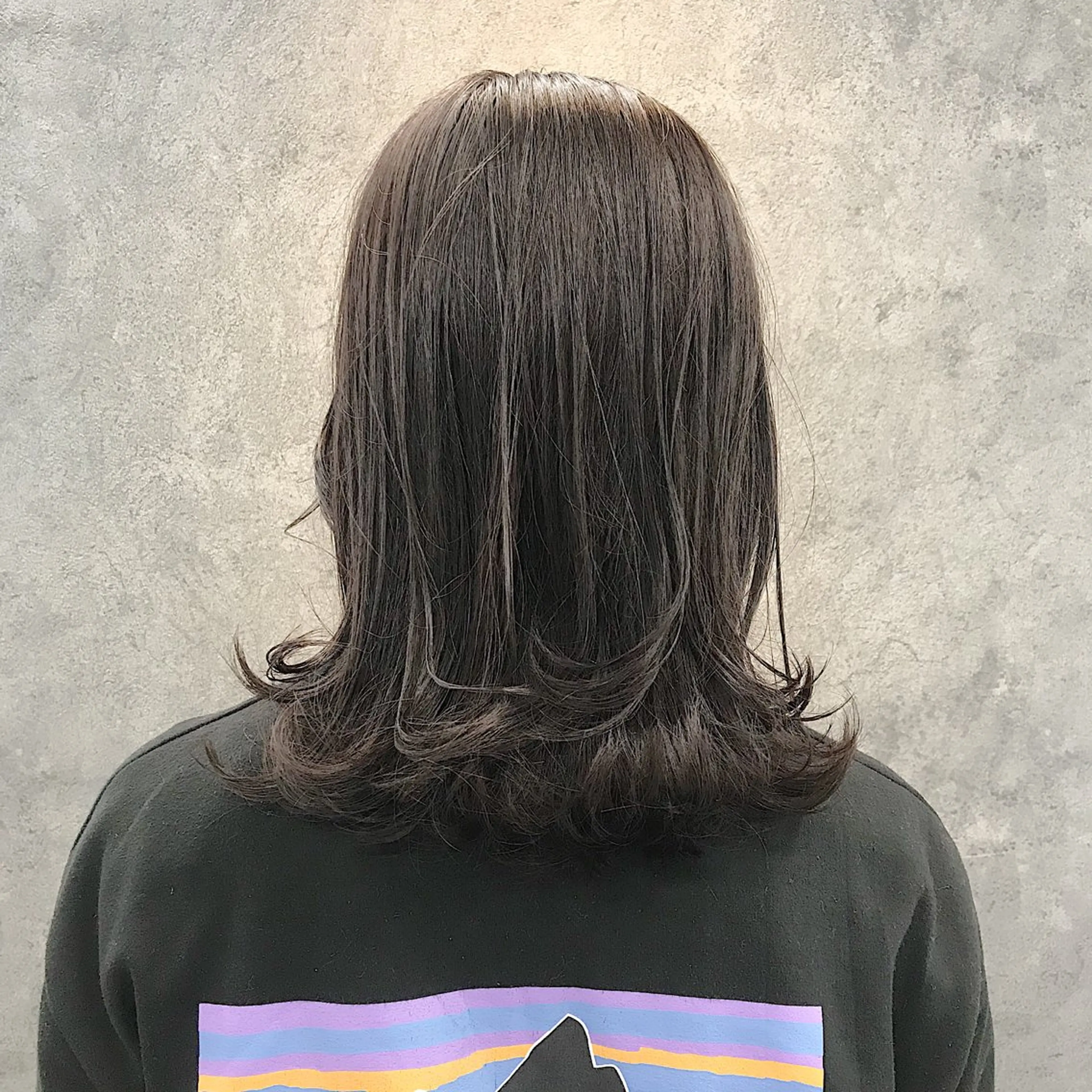 セミロング レイヤーカット カット ヘアカラー トリートメント 所渉/韓国レイヤー /ウルフカットのヘアスタイル