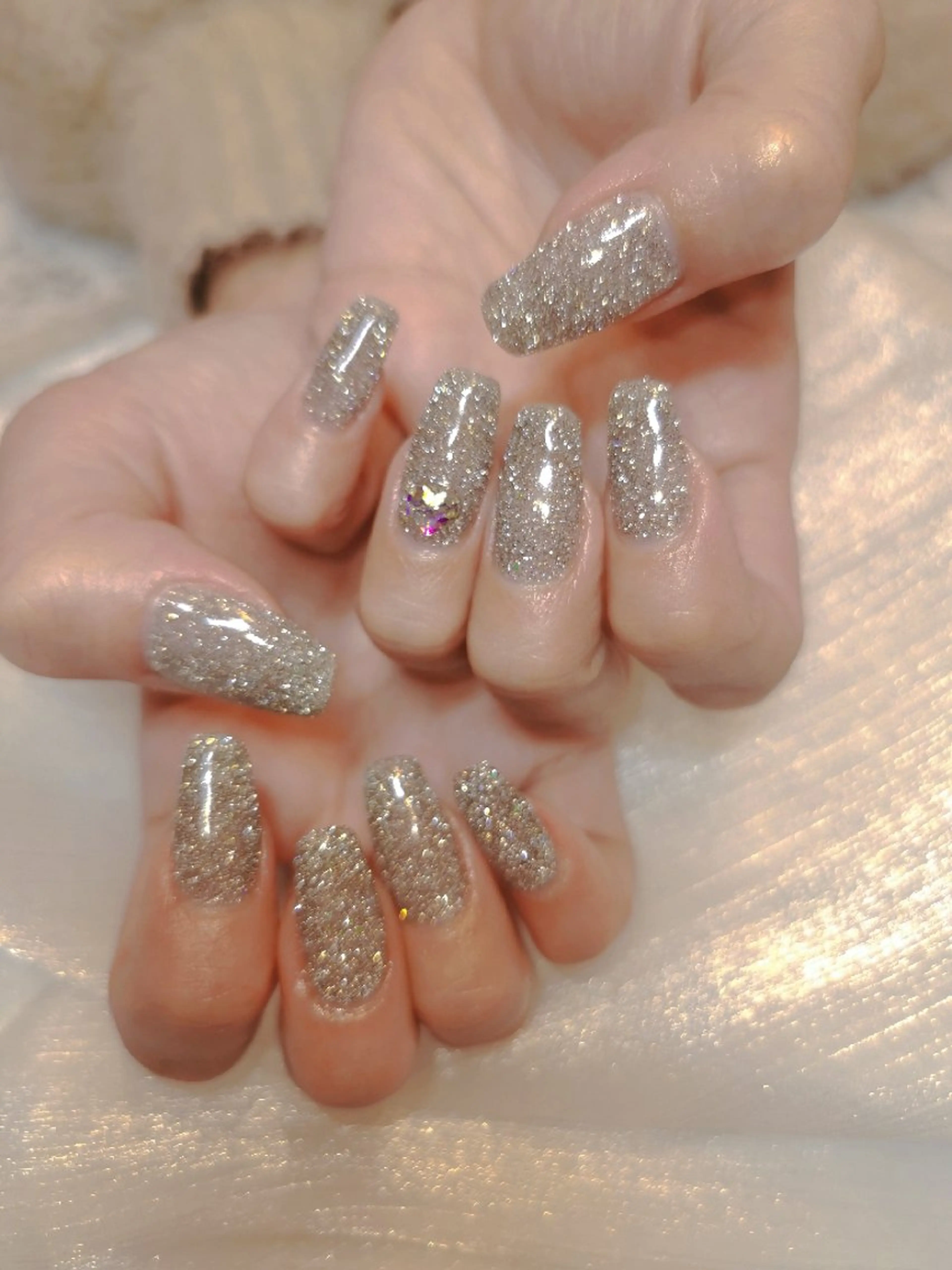 ネイル ハンドネイル ネイリストゆか💅 長さだし、深爪矯正のネイルデザイン