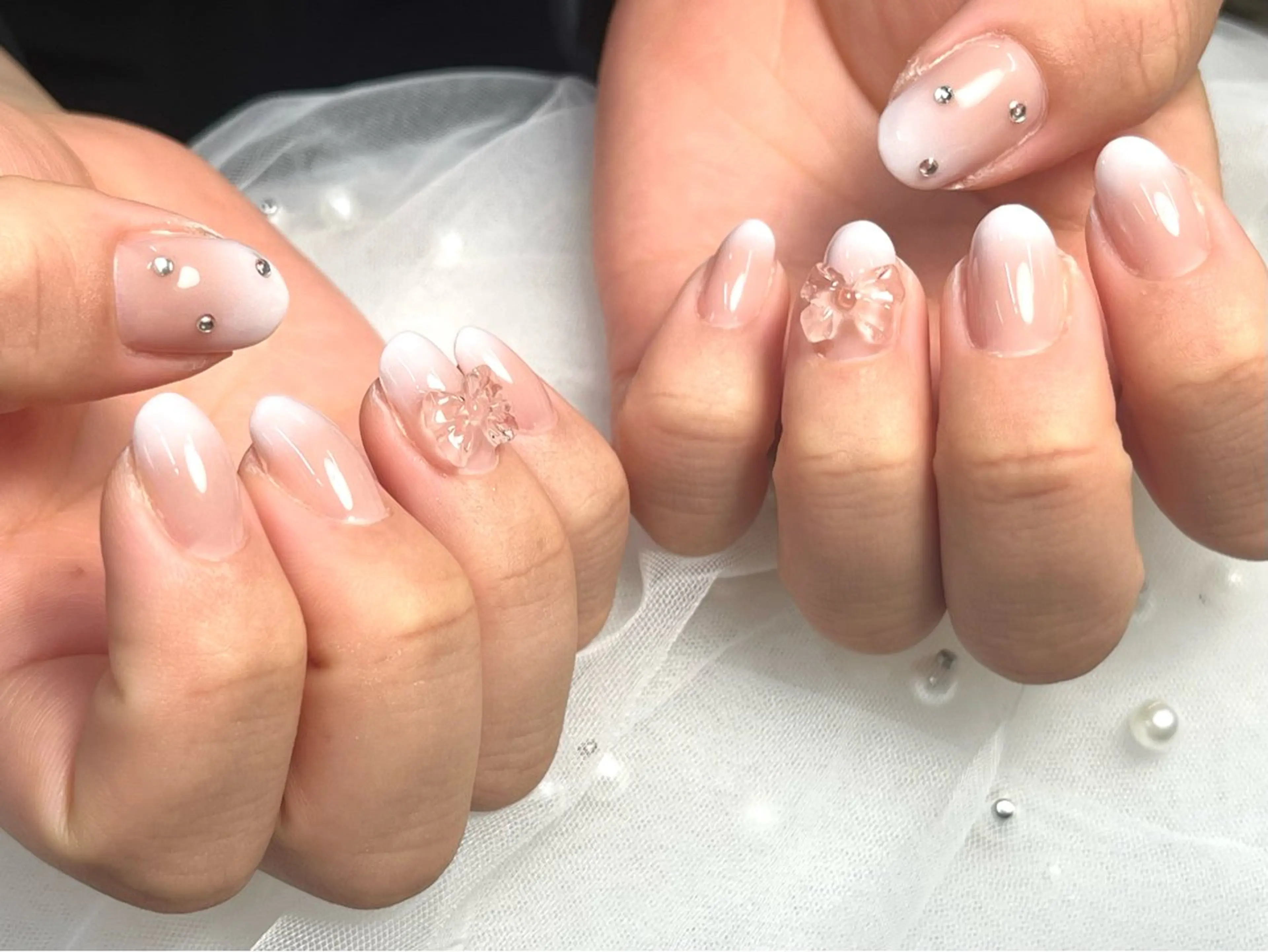 ネイル グラデーション キラキラネイル 韓国ネイル オフィスネイル ピンク ハンドネイル ToliyDeliy Mayuのネイルデザイン