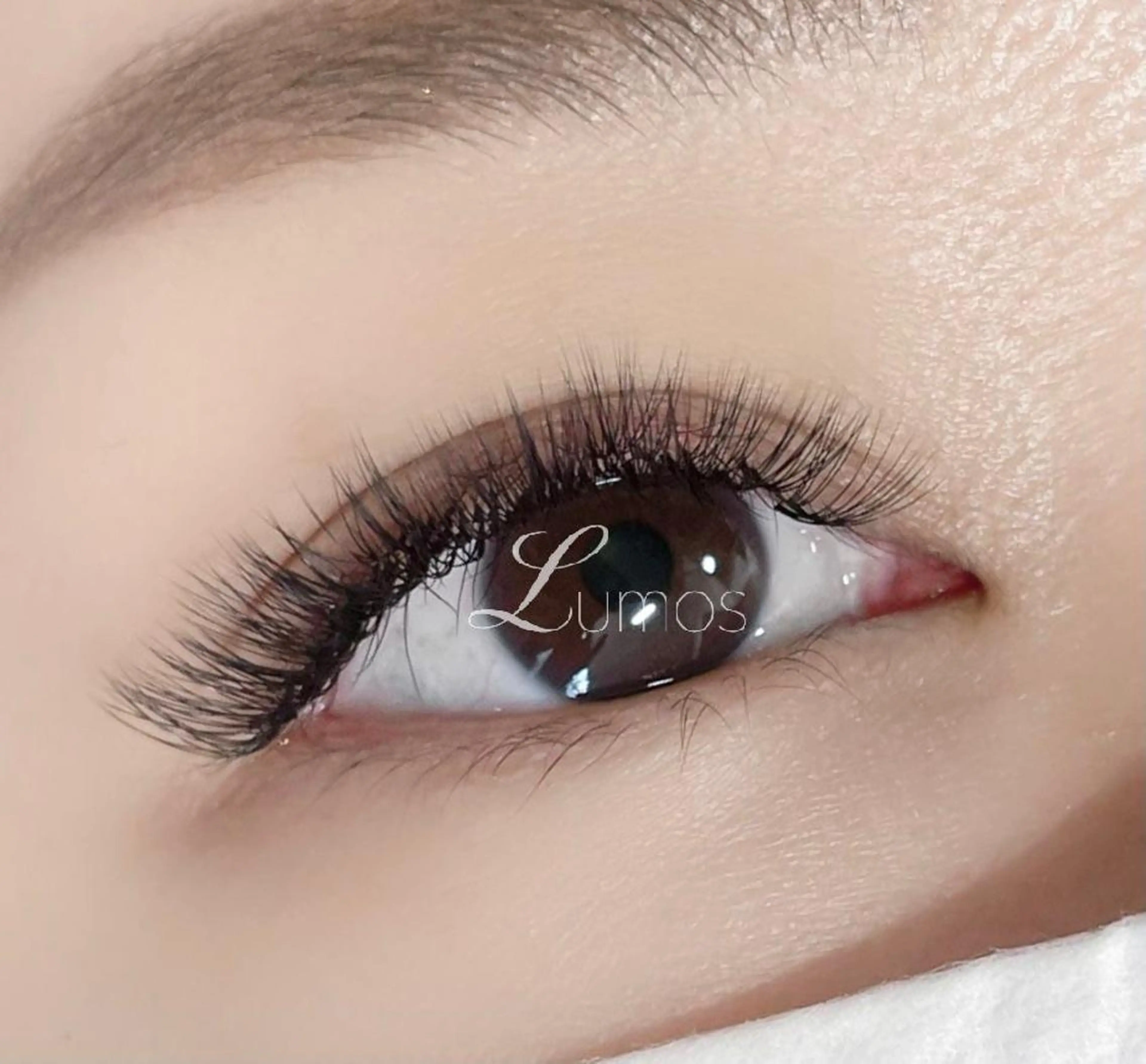 マツエク・マツパ ボリュームラッシュ マツエク Lumos nail&eyelash所属・Lumos Ayakaのマツエク・マツパデザイン