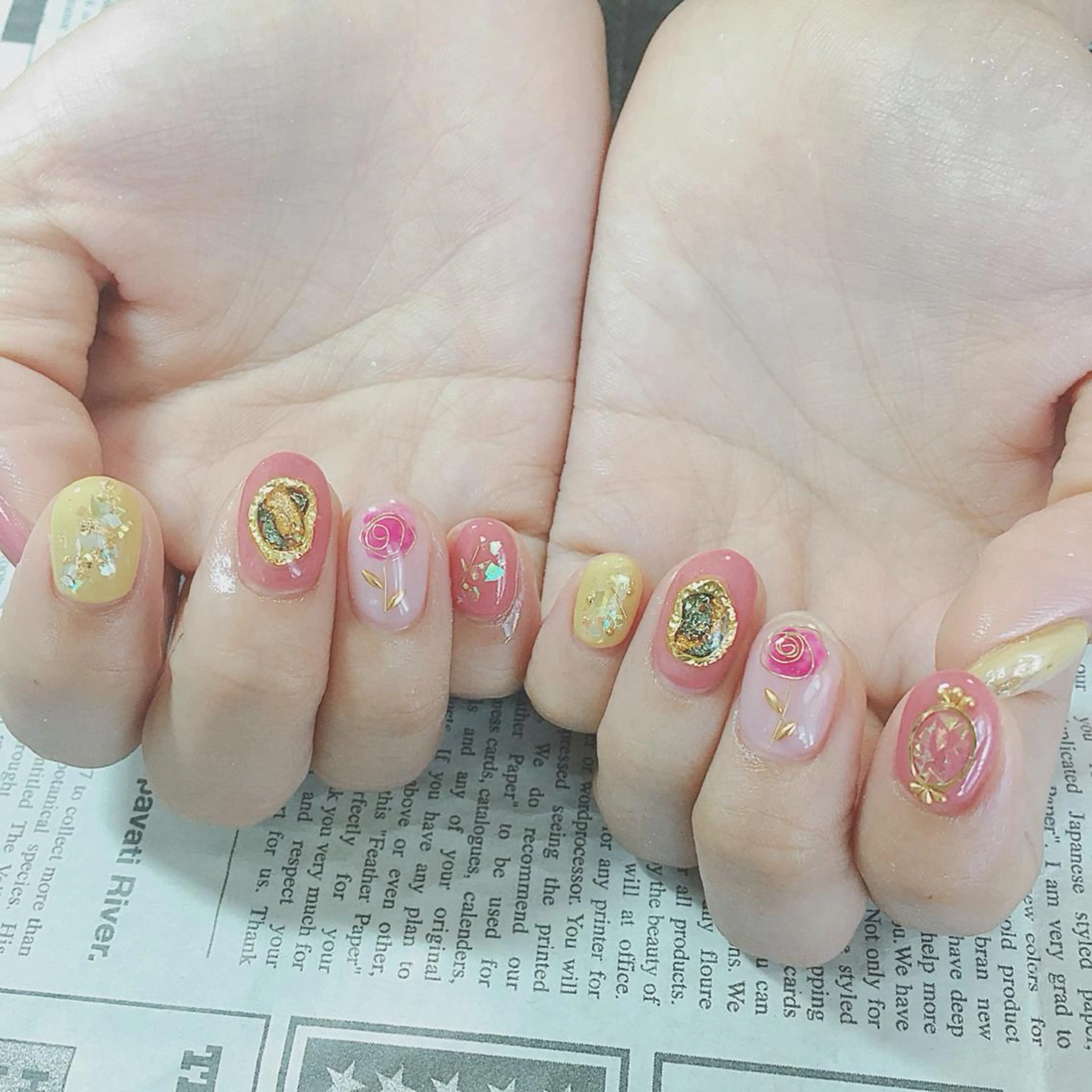 ネイル ハンドネイル ハンドケア 森山 舞のネイルデザイン