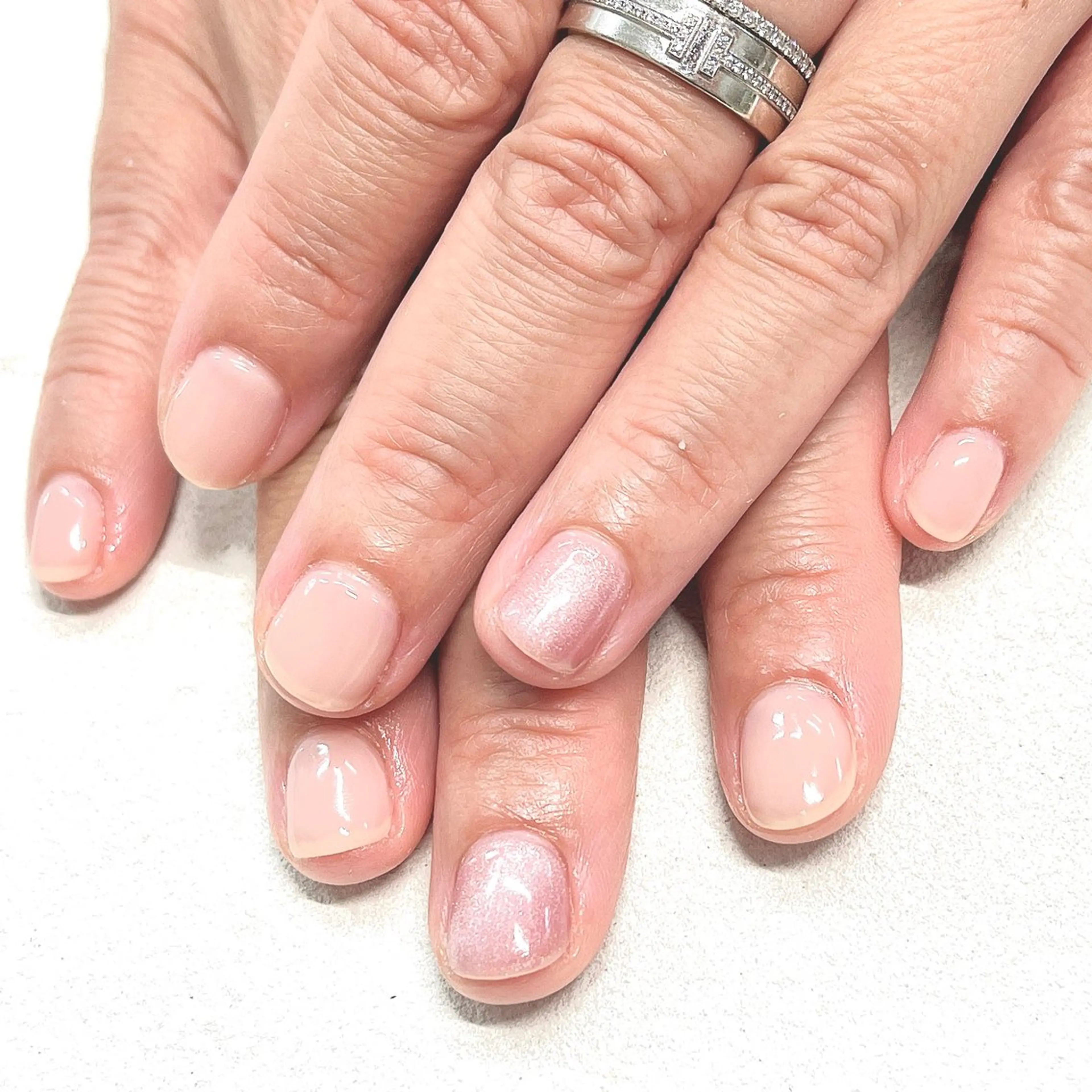 ネイル アートネイル フットネイル フレンチネイル ジェルネイル グラデーション ハンドネイル Bianca市ヶ谷店 Aiuraのネイルデザイン