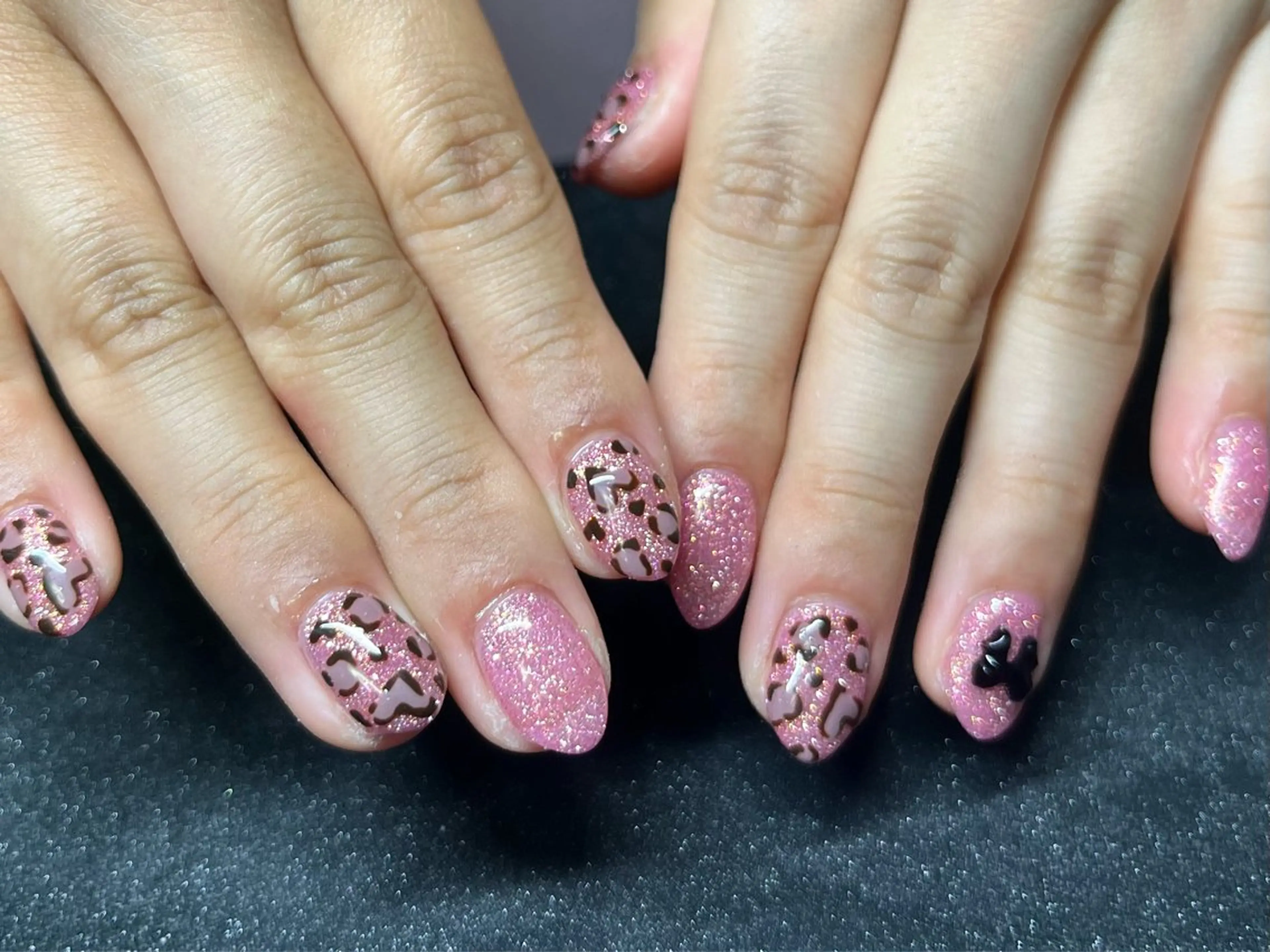 ネイル ハンドネイル Chika .のネイルデザイン