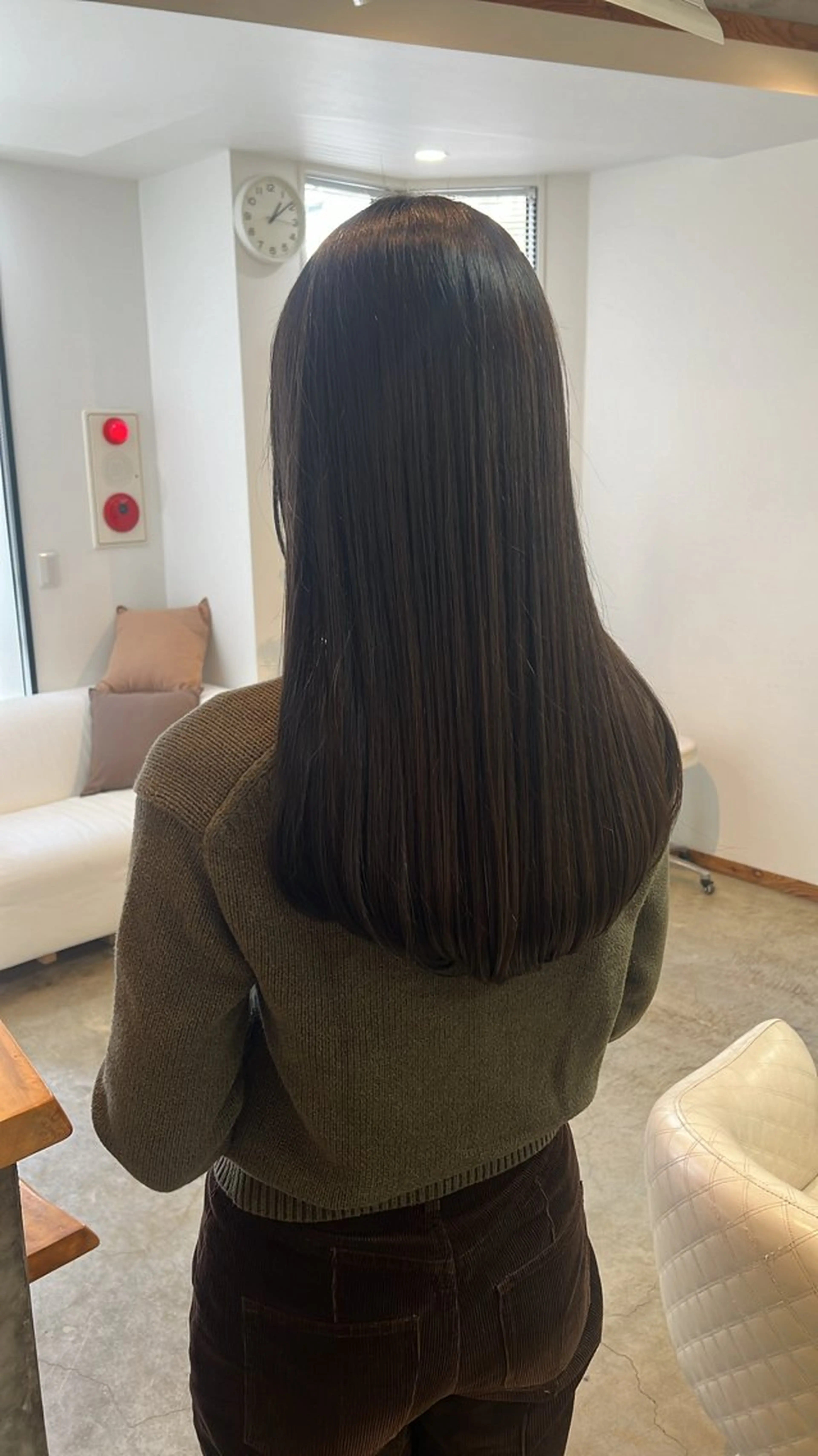 カラー ヘアカラー トリートメント 透明感カラー🫧 高田李胡のヘアスタイル