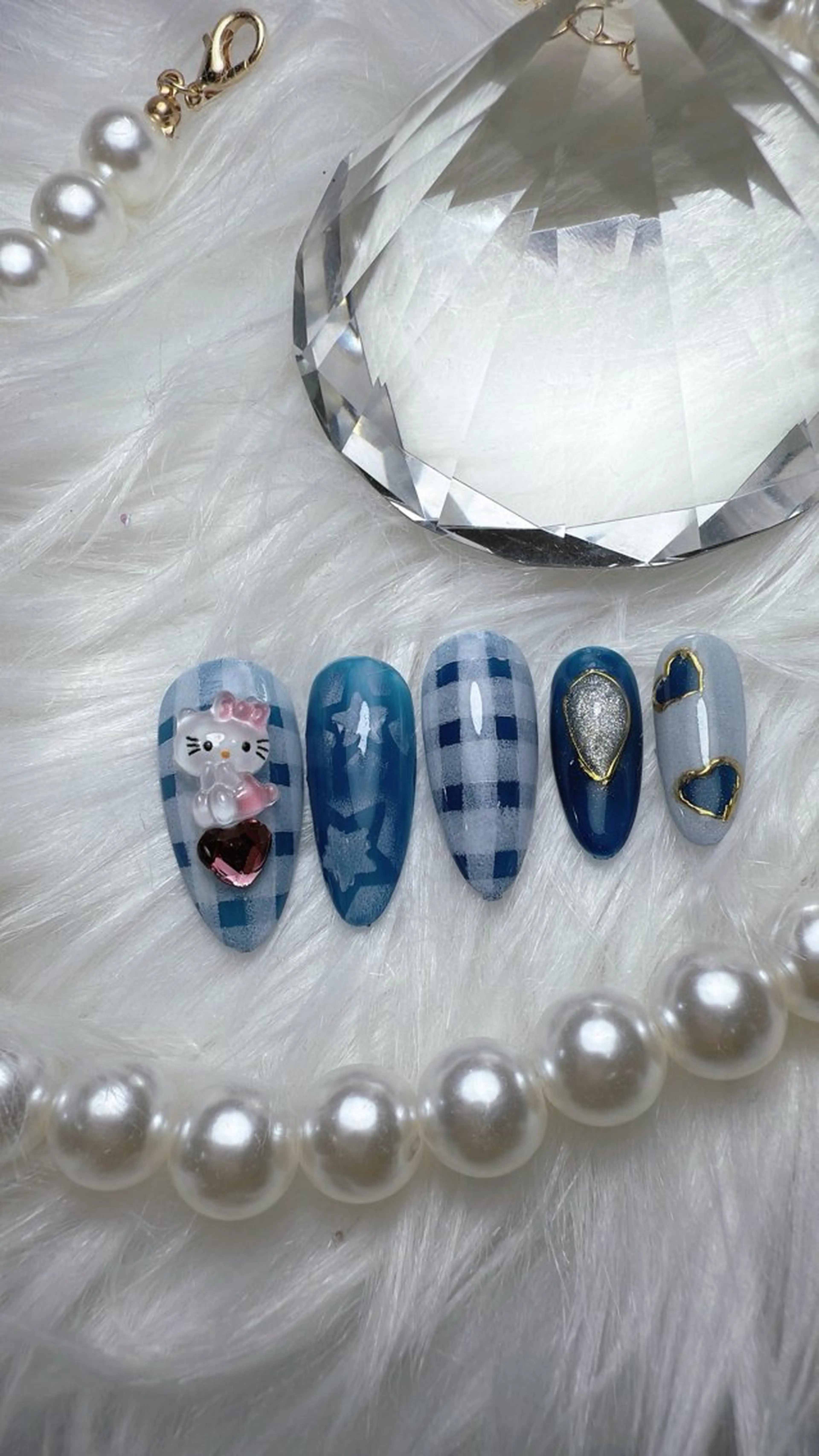 ネイル beauty park partage所属・藤 井のネイルデザイン