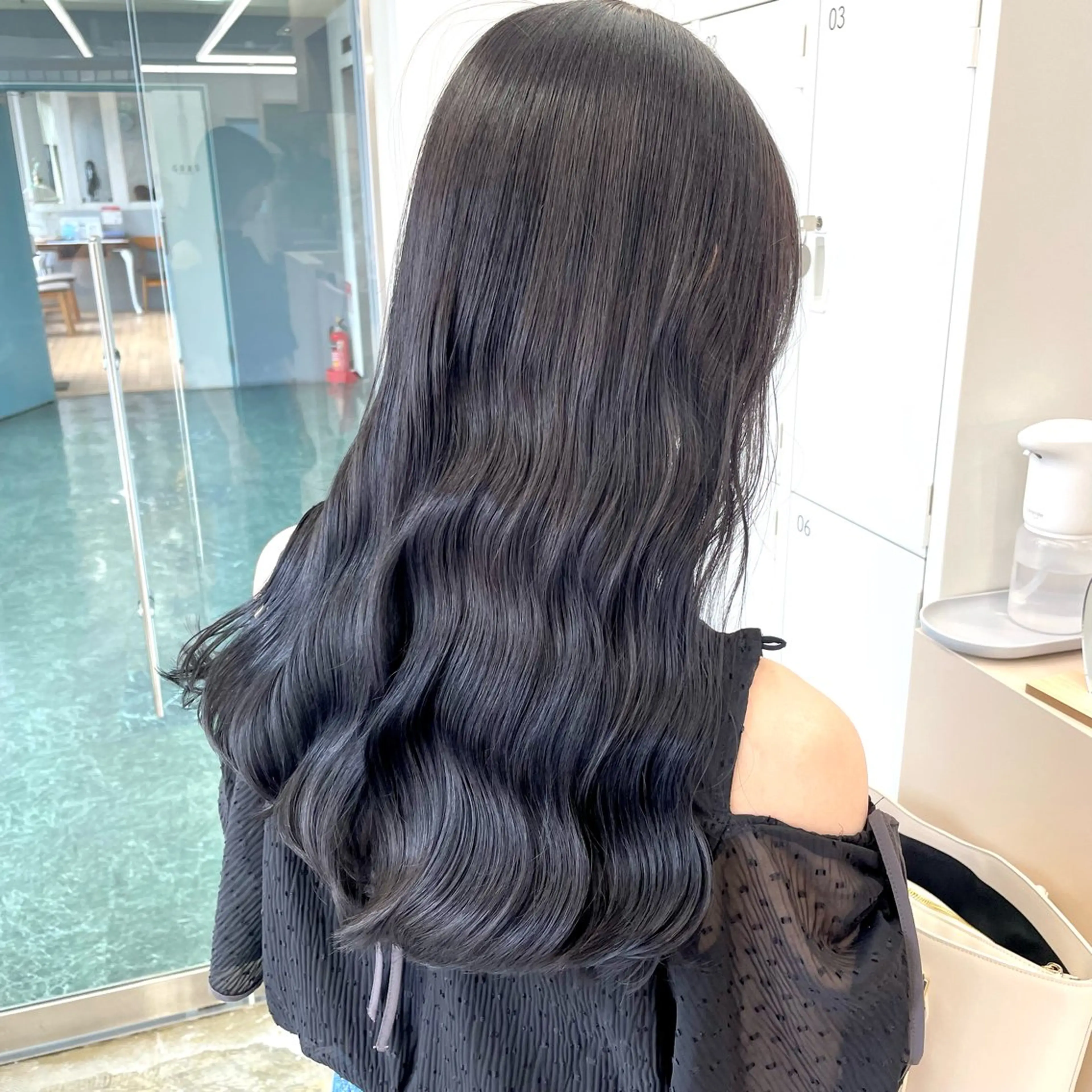 ロング カラー ヘアカラー トリートメント 🔵赤み消し透明感 梅田・増田のヘアスタイル