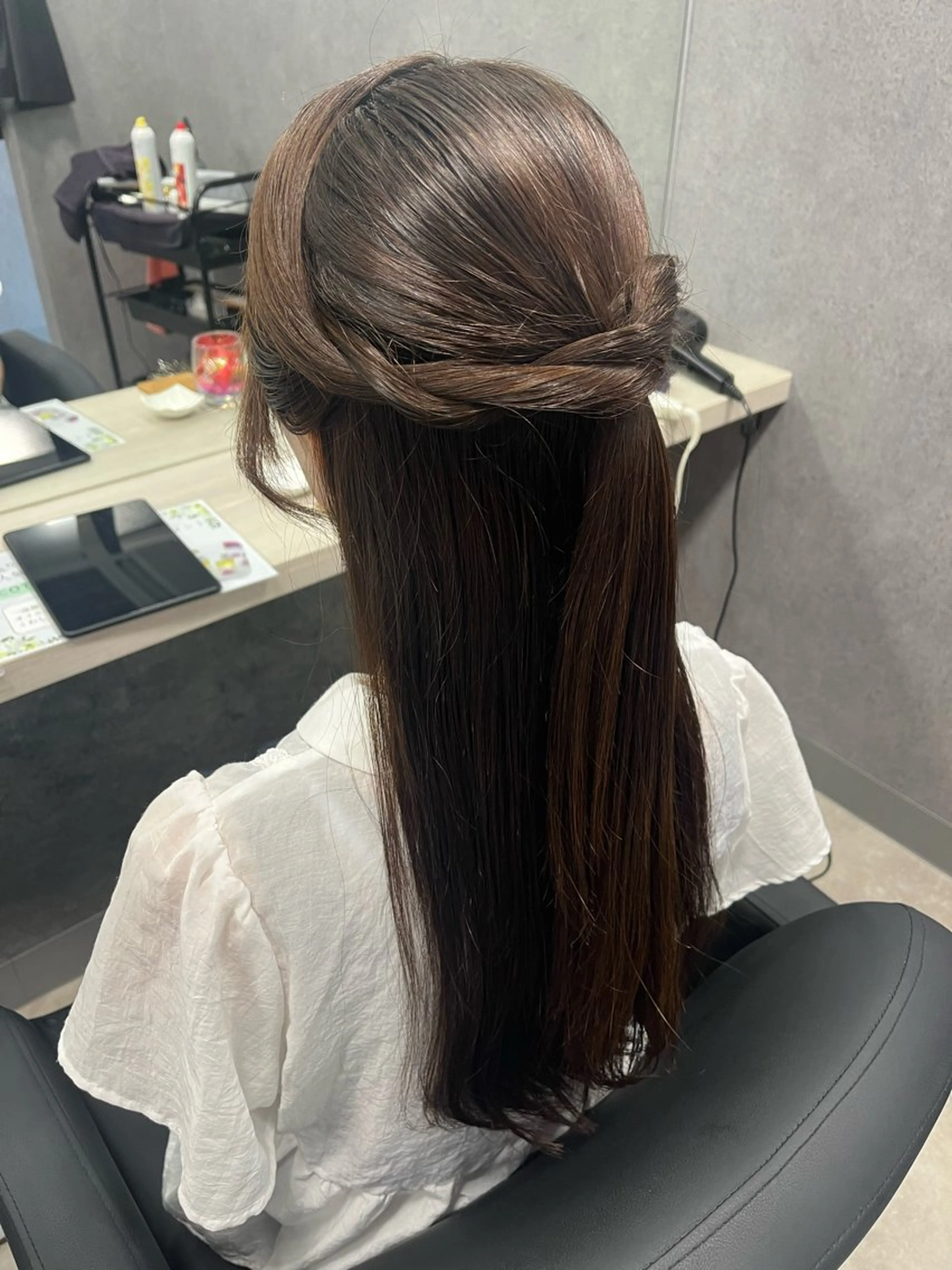 ロング ヘアセット 個室美容室miyuu hair&spa所属・加藤 あおいのヘアスタイル