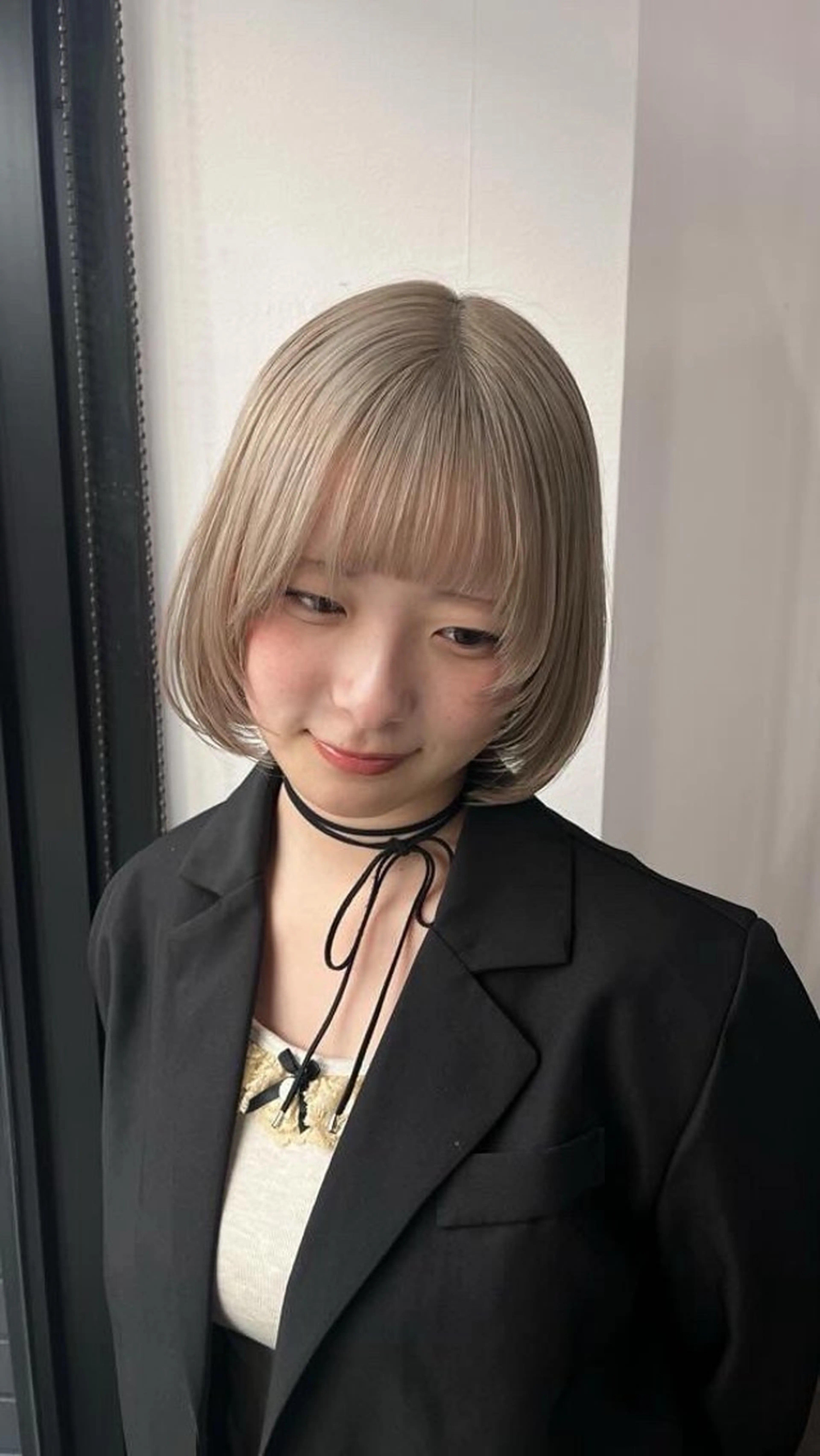 ミディアム カラー ヘアアレンジ girlyハイトーン /airi🍓🎀のヘアスタイル