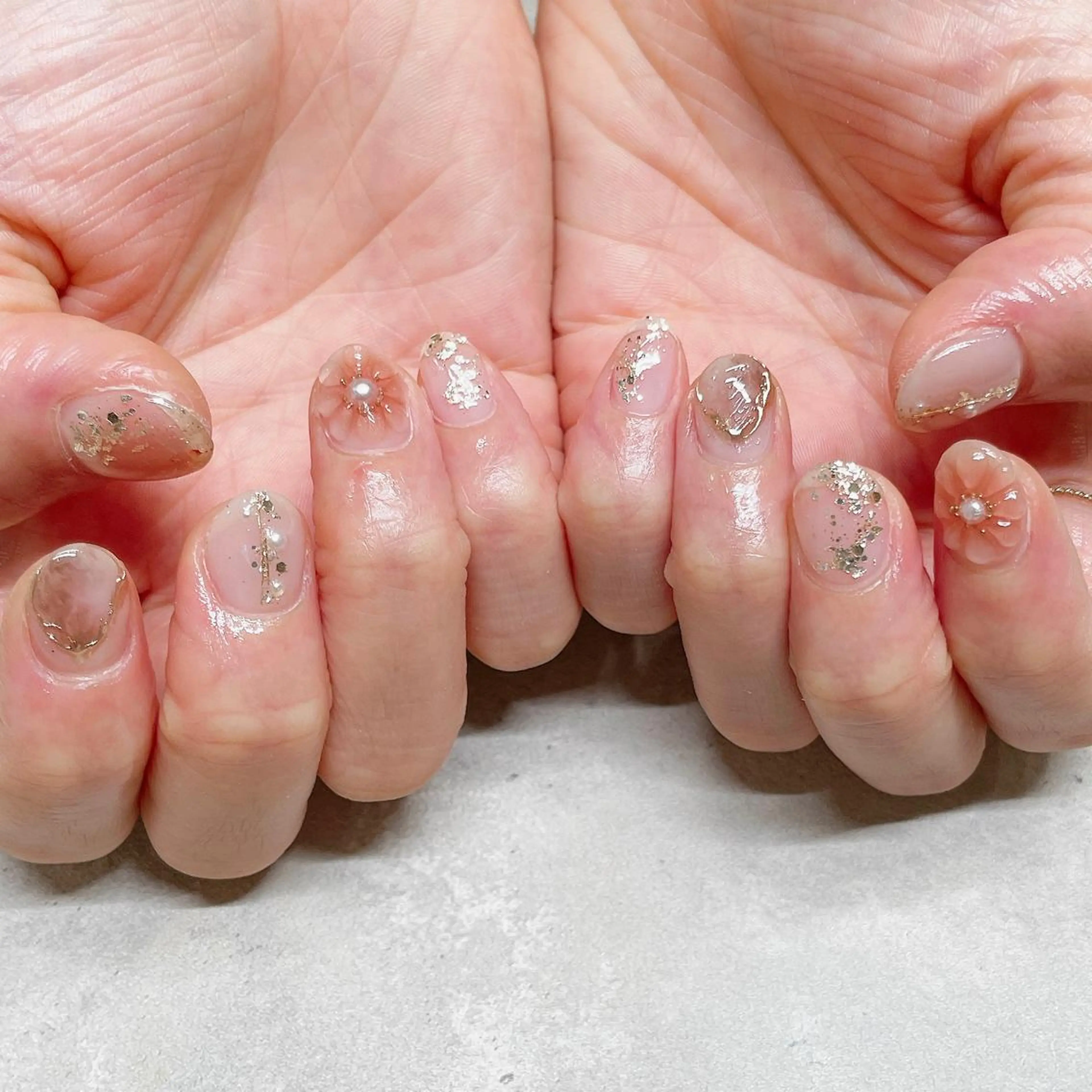 ネイル ハンドネイル A85G ayakoのネイルデザイン