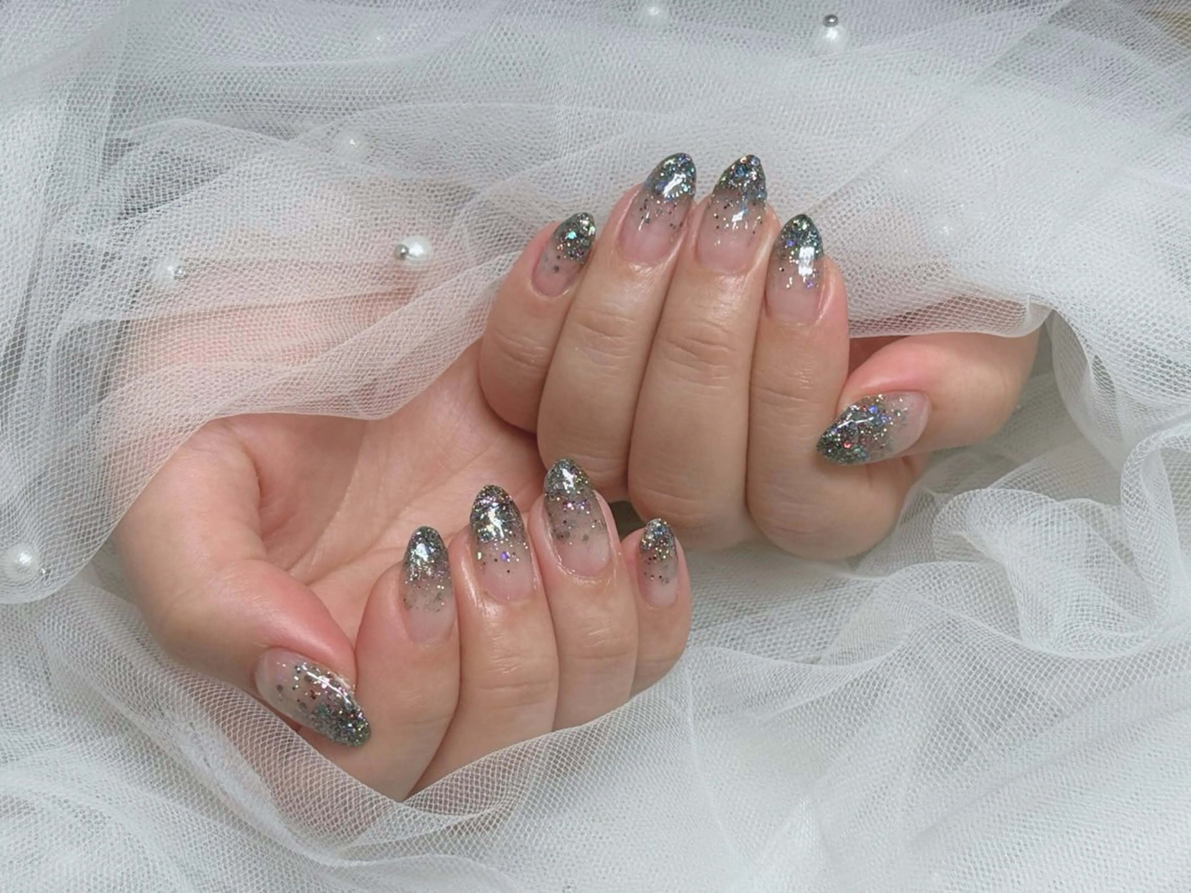 ネイル グラデーション ラメ(グリッター) ラメグラデーション ハンドネイル Grandir しずくのネイルデザイン