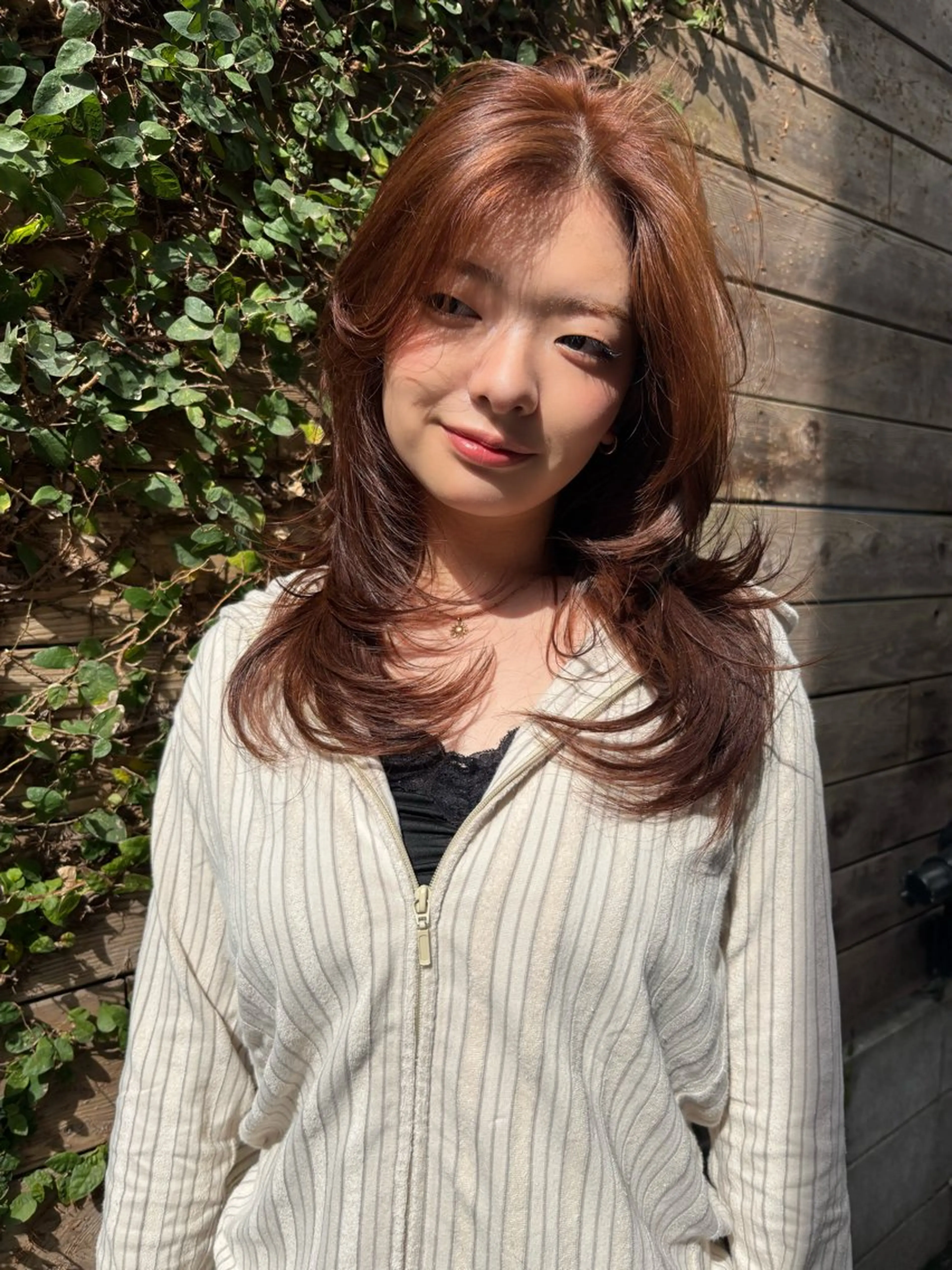 カラー ブラウンカラー オレンジ オレンジブラウン カット ヘアカラー トリートメント 透明感カラー/海外風 レイヤー/mao🗽のヘアスタイル