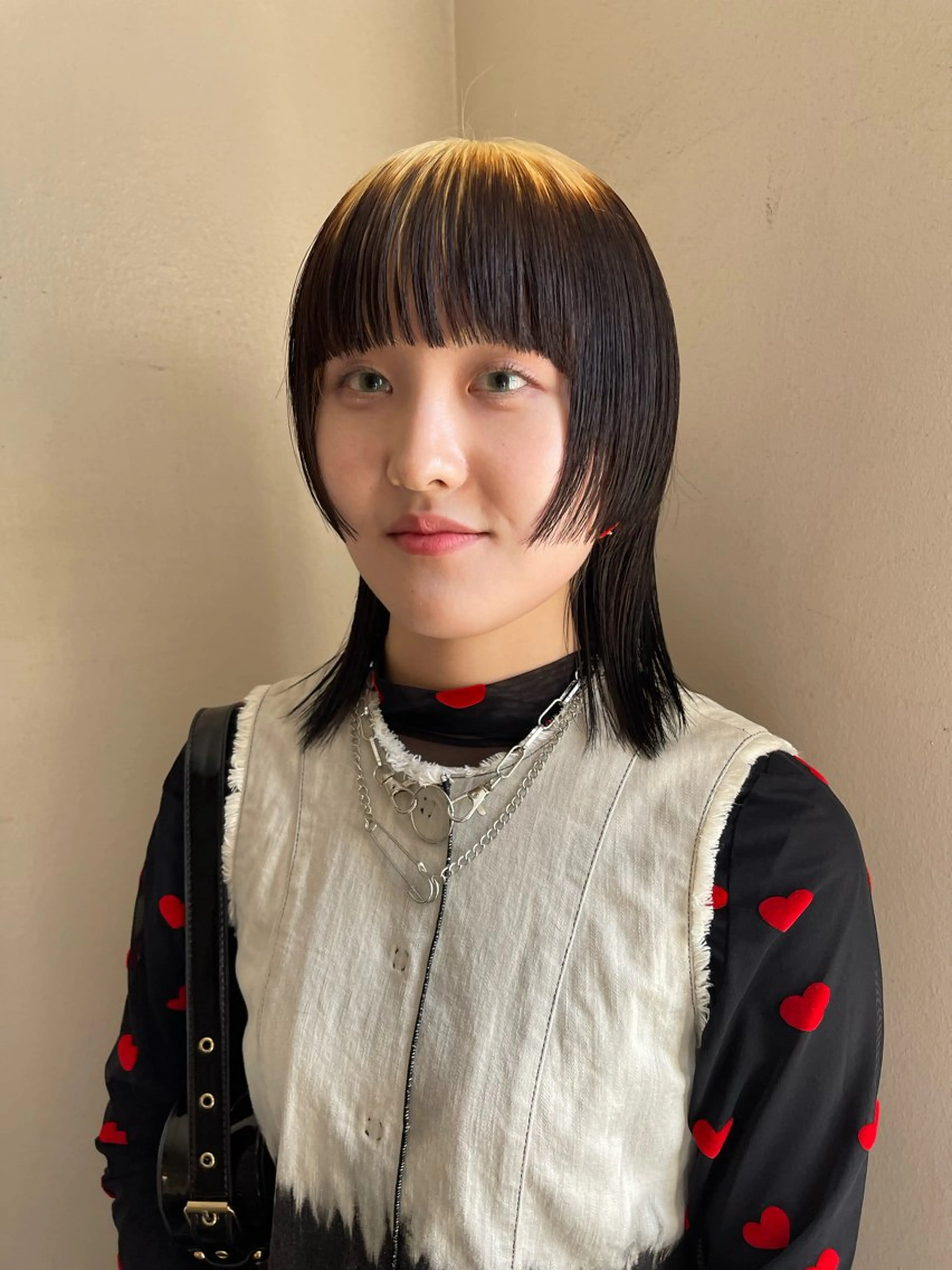 セミロング カラー ブリーチ ケアブリーチ デザインカラー ダブルカラー イルミナカラー 安部佑哉/ハイトーン /レイヤー/グランジのヘアスタイル