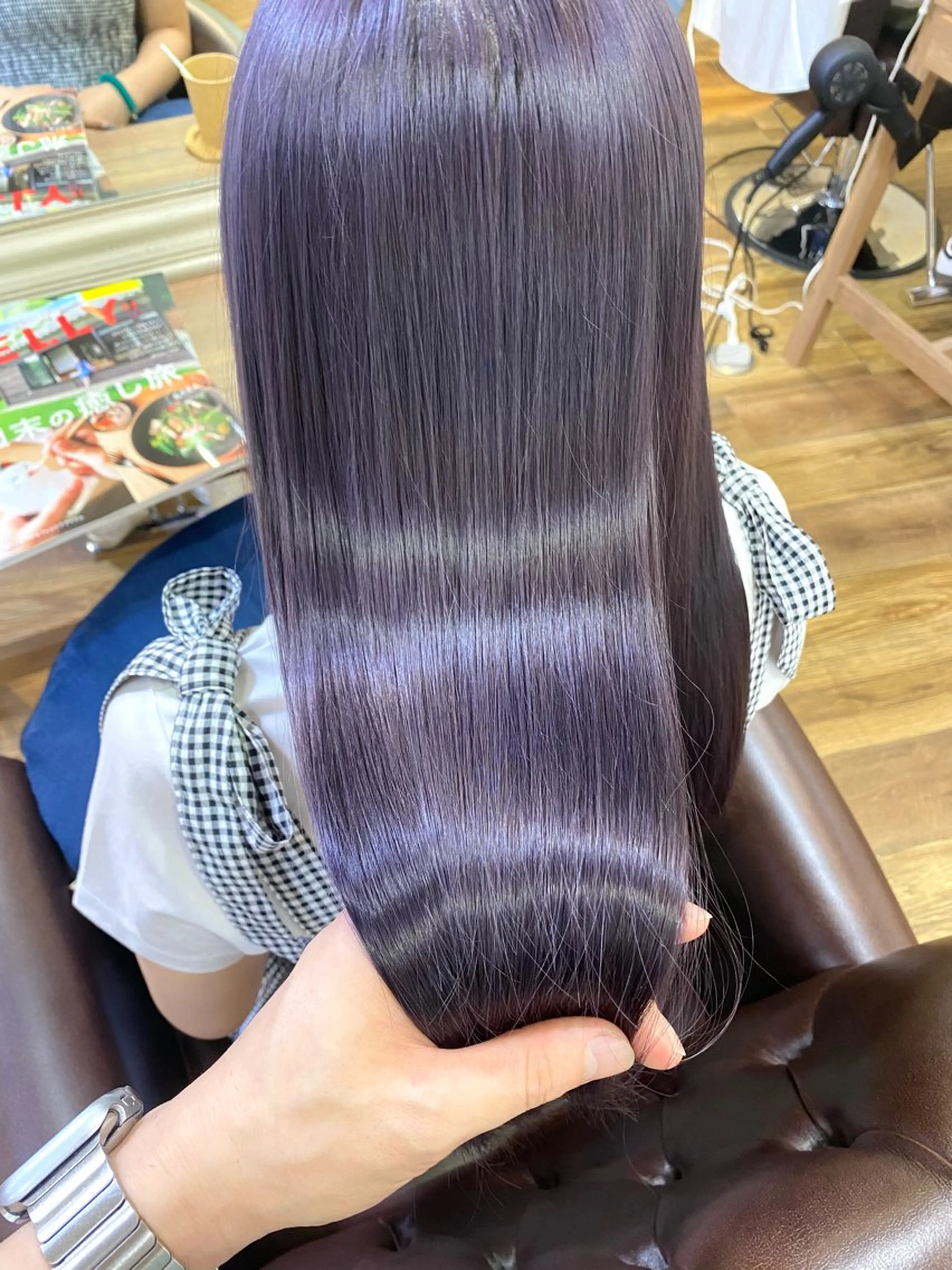 ロング カラー 服部 樹季のヘアスタイル