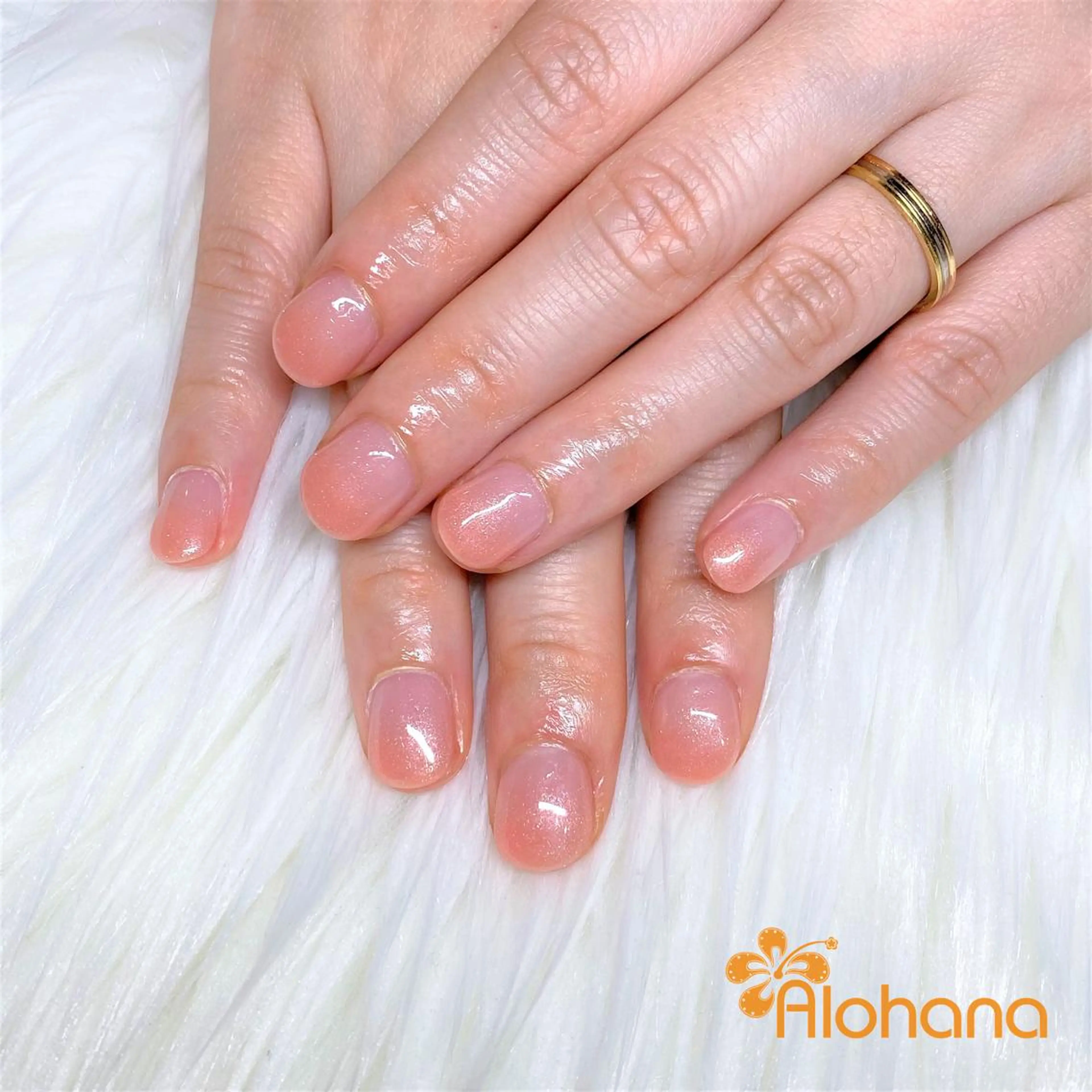 ネイル グラデーション Alohana所属・Alohana Minaのネイルデザイン