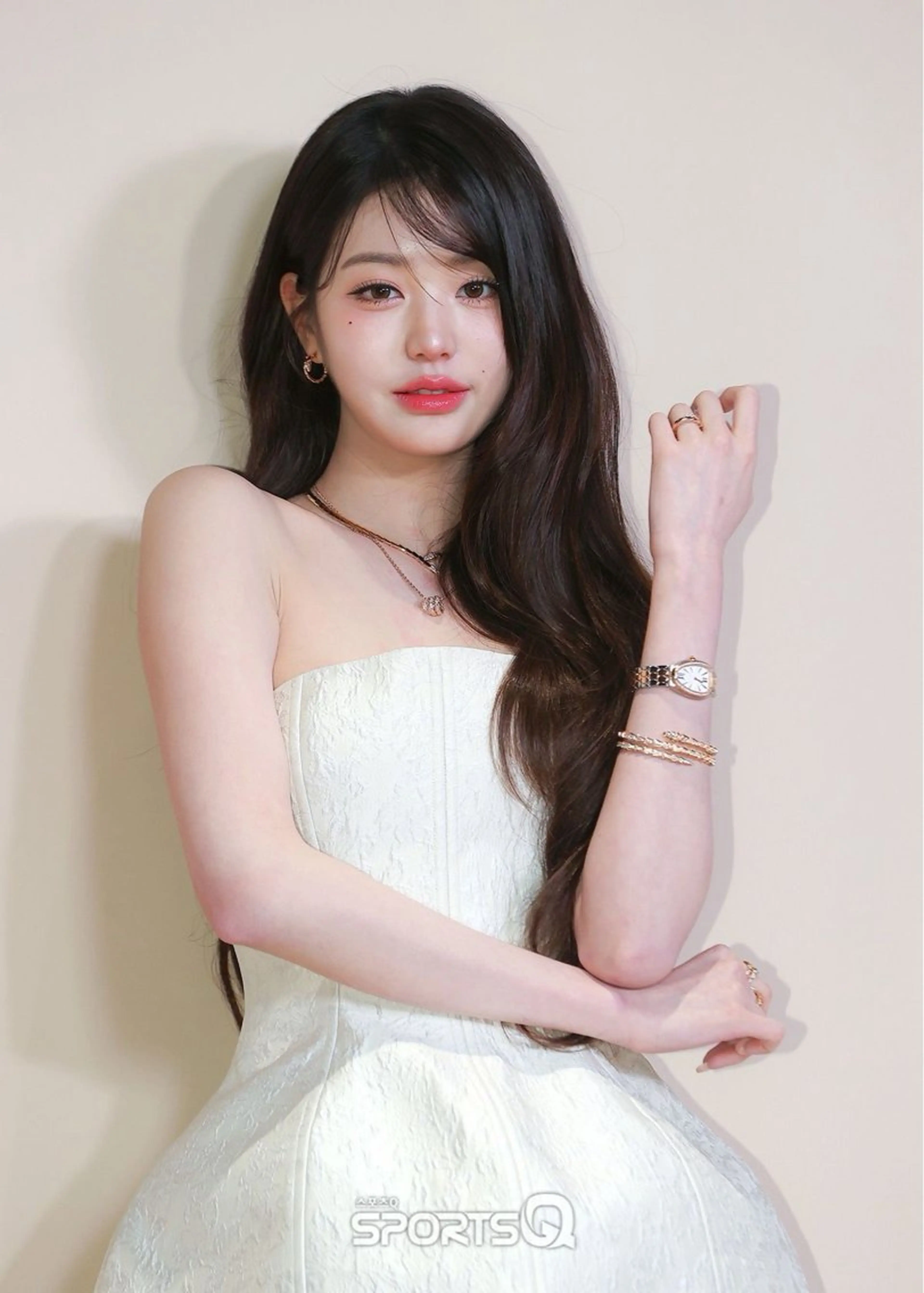 ロング 清水 結生のヘアスタイル