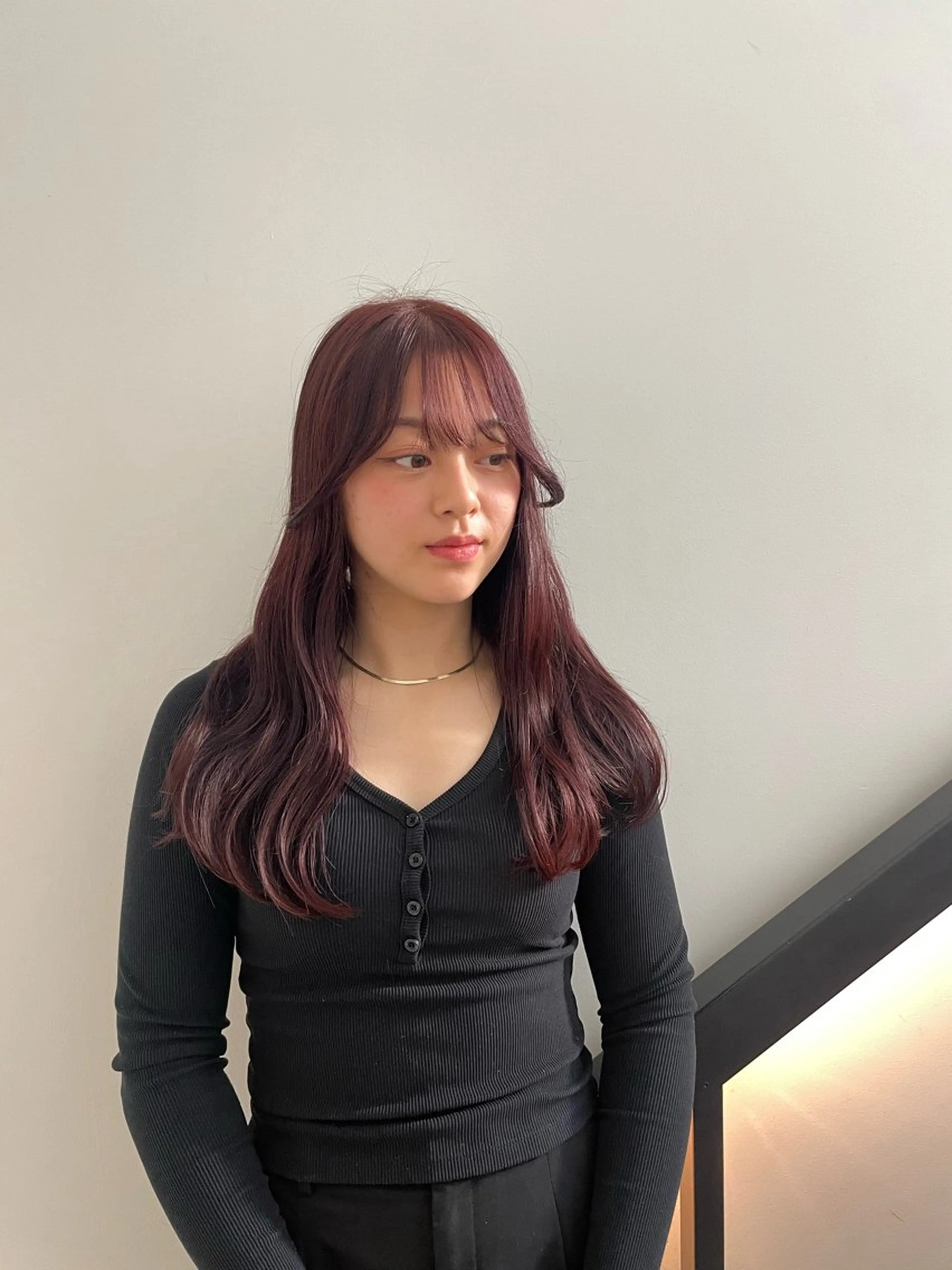 セミロング カラー ヘアカラー 🌟暖色系ハイトーン 🌟AIのヘアスタイル