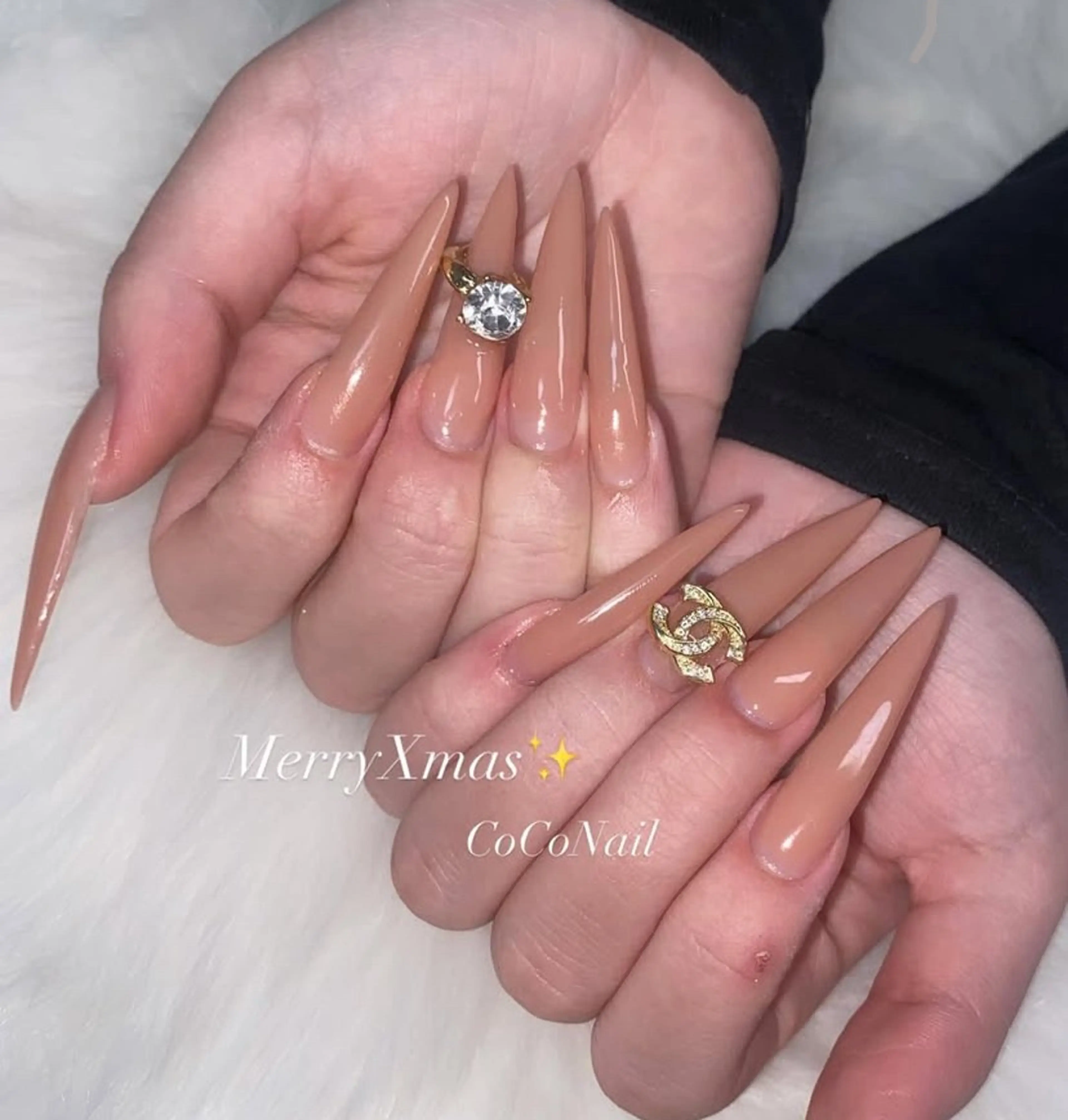 ネイル 長さ出し ロングネイル スカルプネイル 冬ネイル 𝐒. 𝐒𝐚𝐰𝐚のネイルデザイン