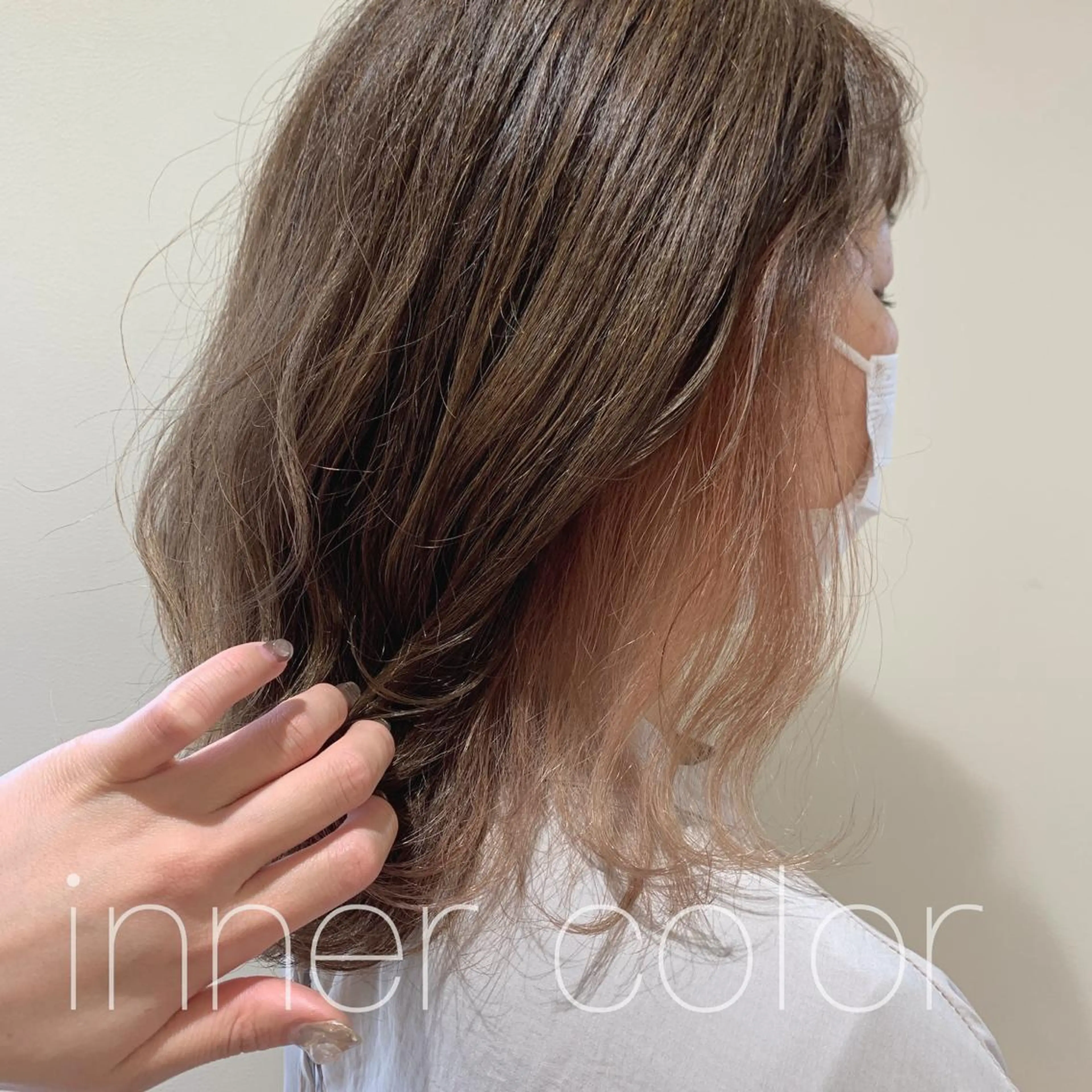 ミディアム 透明感カラー 金村真子のヘアスタイル