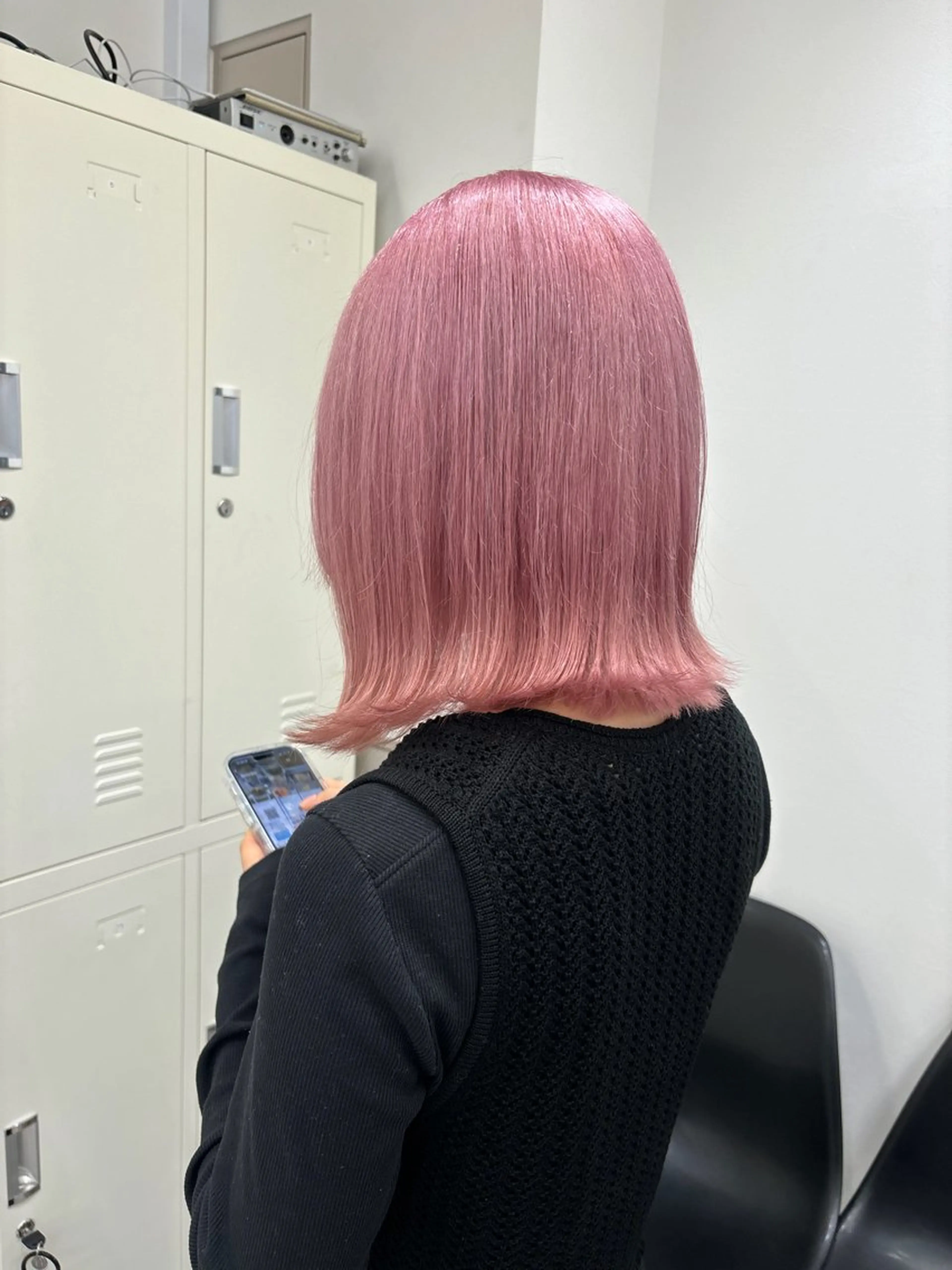 ミディアム カラー ヘアカラー ハイトーンカラー🐬 えりかのヘアスタイル