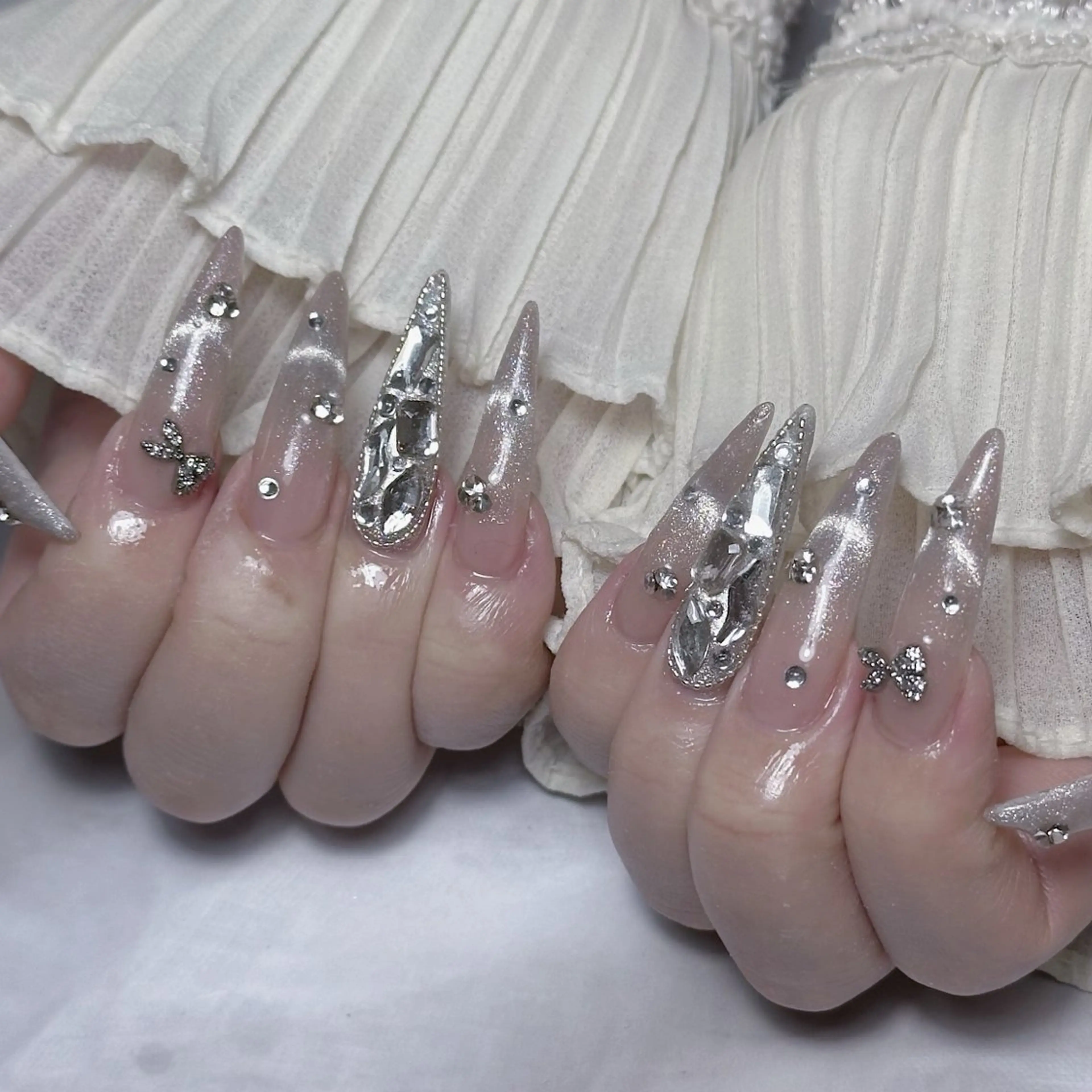 ネイル ハンドネイル Yun nail Jihoのネイルデザイン