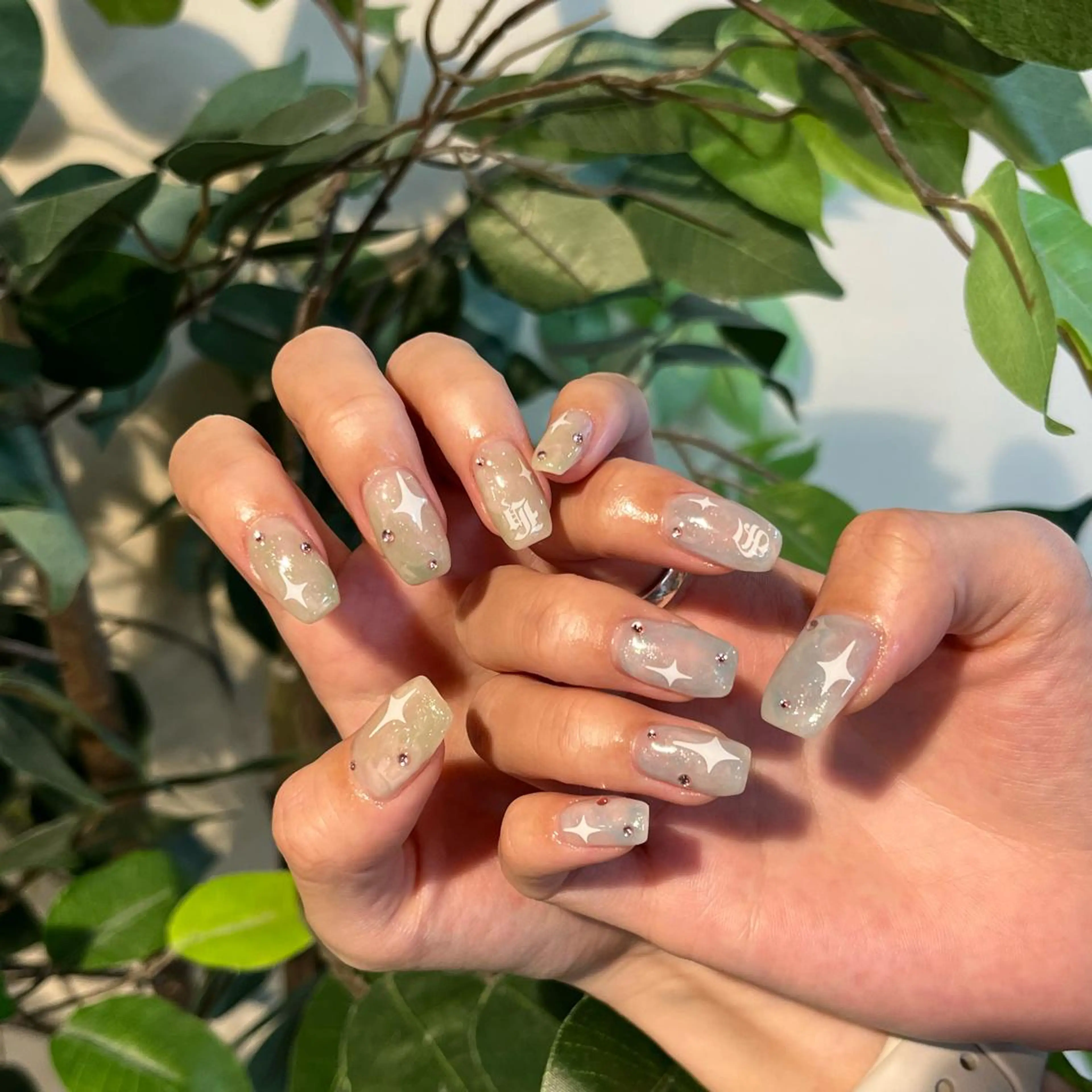 ネイル ハンドネイル ☁️BLITZ 🎀笠原雪音🎀のネイルデザイン