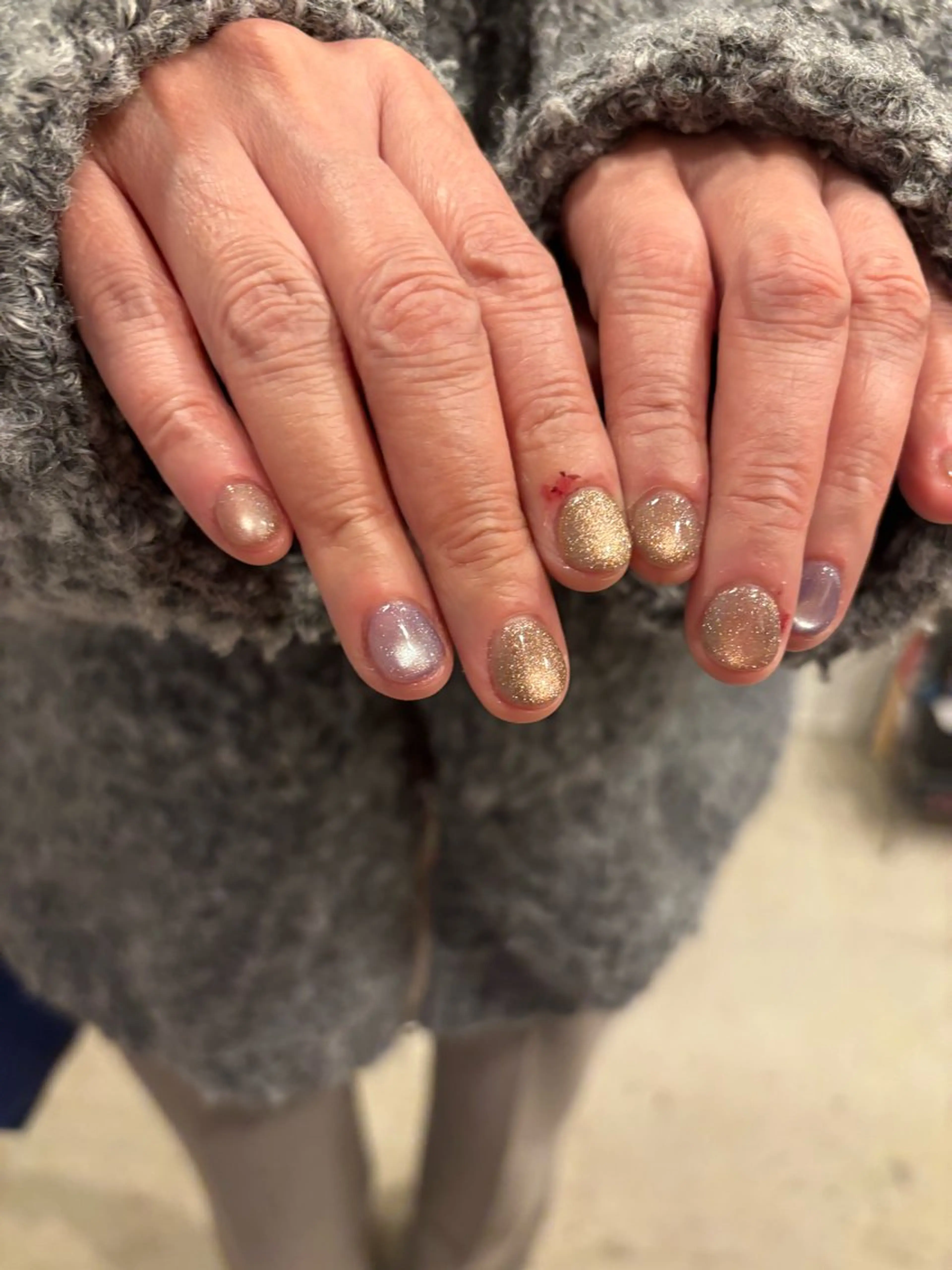 ネイル マグネットネイル neo:i所属・neo:i🫧 hinaのネイルデザイン