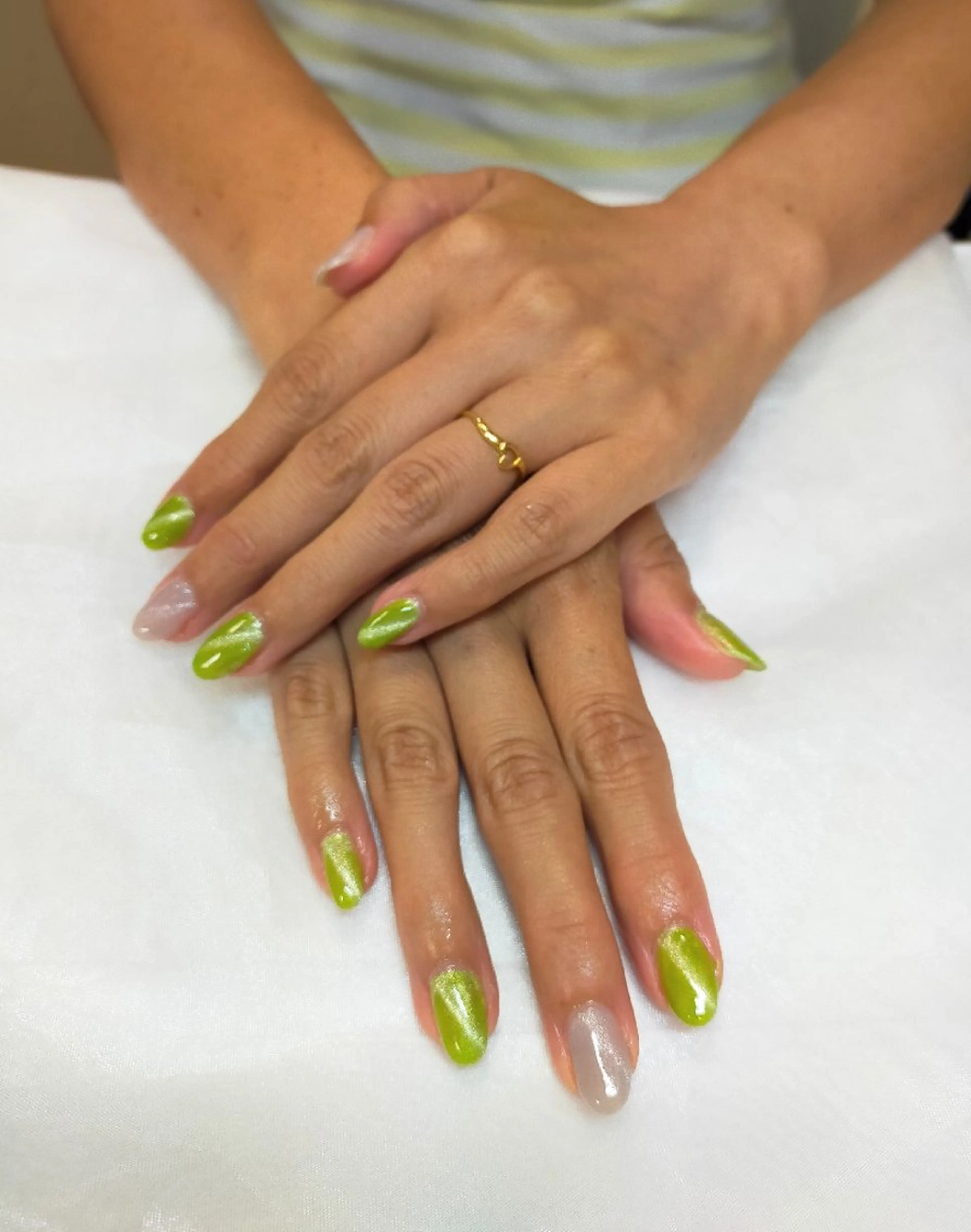 ネイル キラキラネイル マグネットネイル 夏ネイル maruyasu. yのネイルデザイン