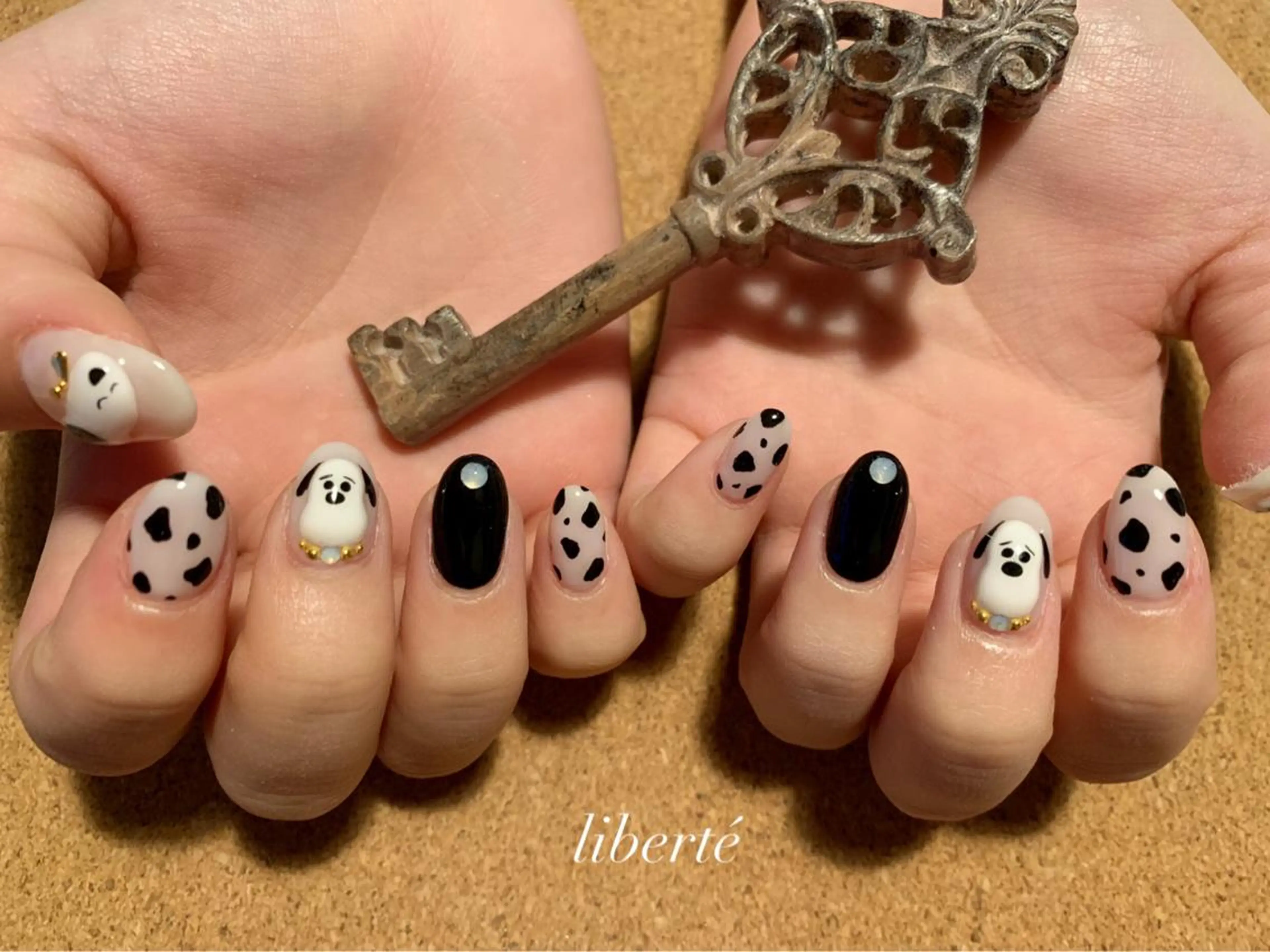 ネイル liberté (リベルテ)のネイルデザイン