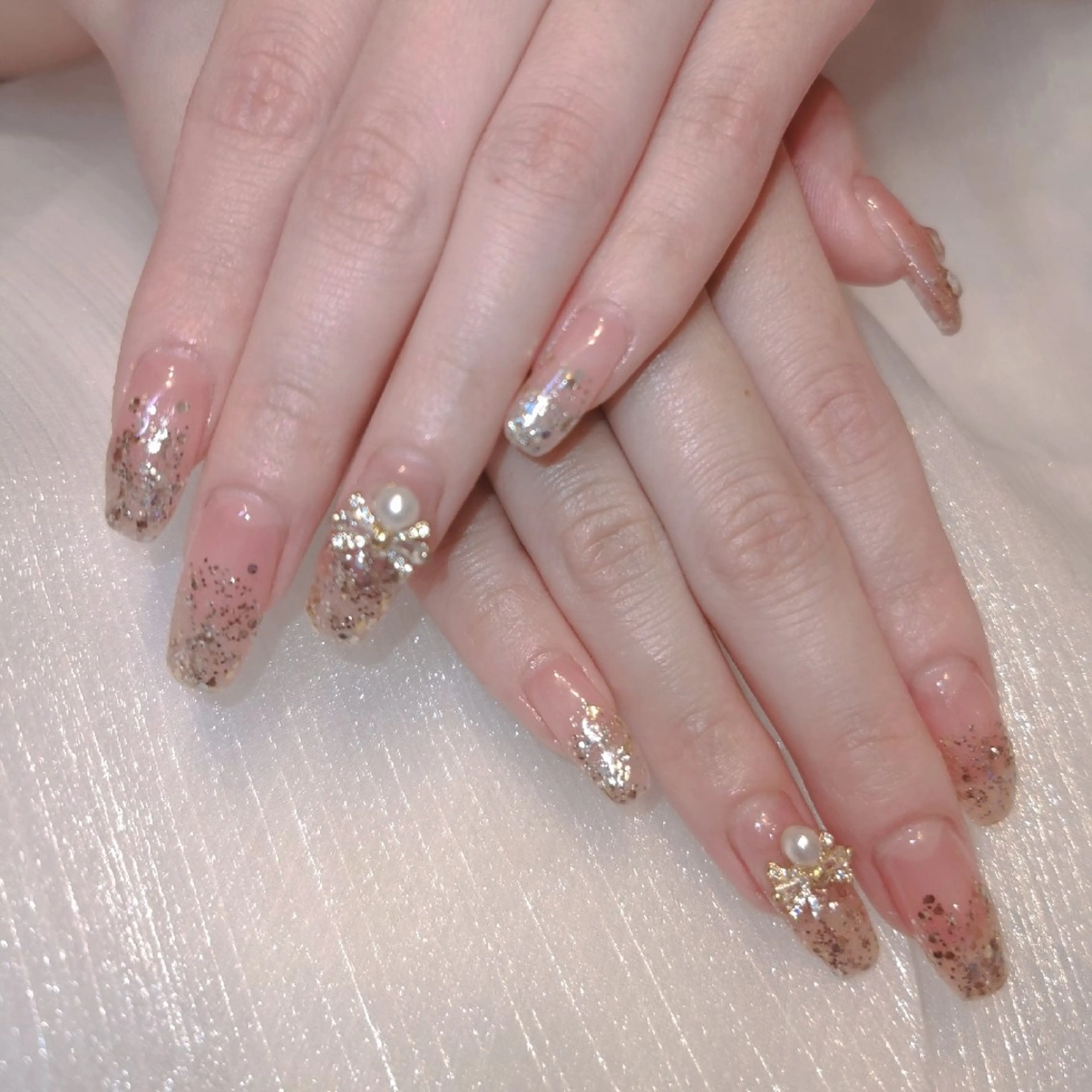 ネイル ハンドネイル ネイリストゆか💅 長さだし、深爪矯正のネイルデザイン