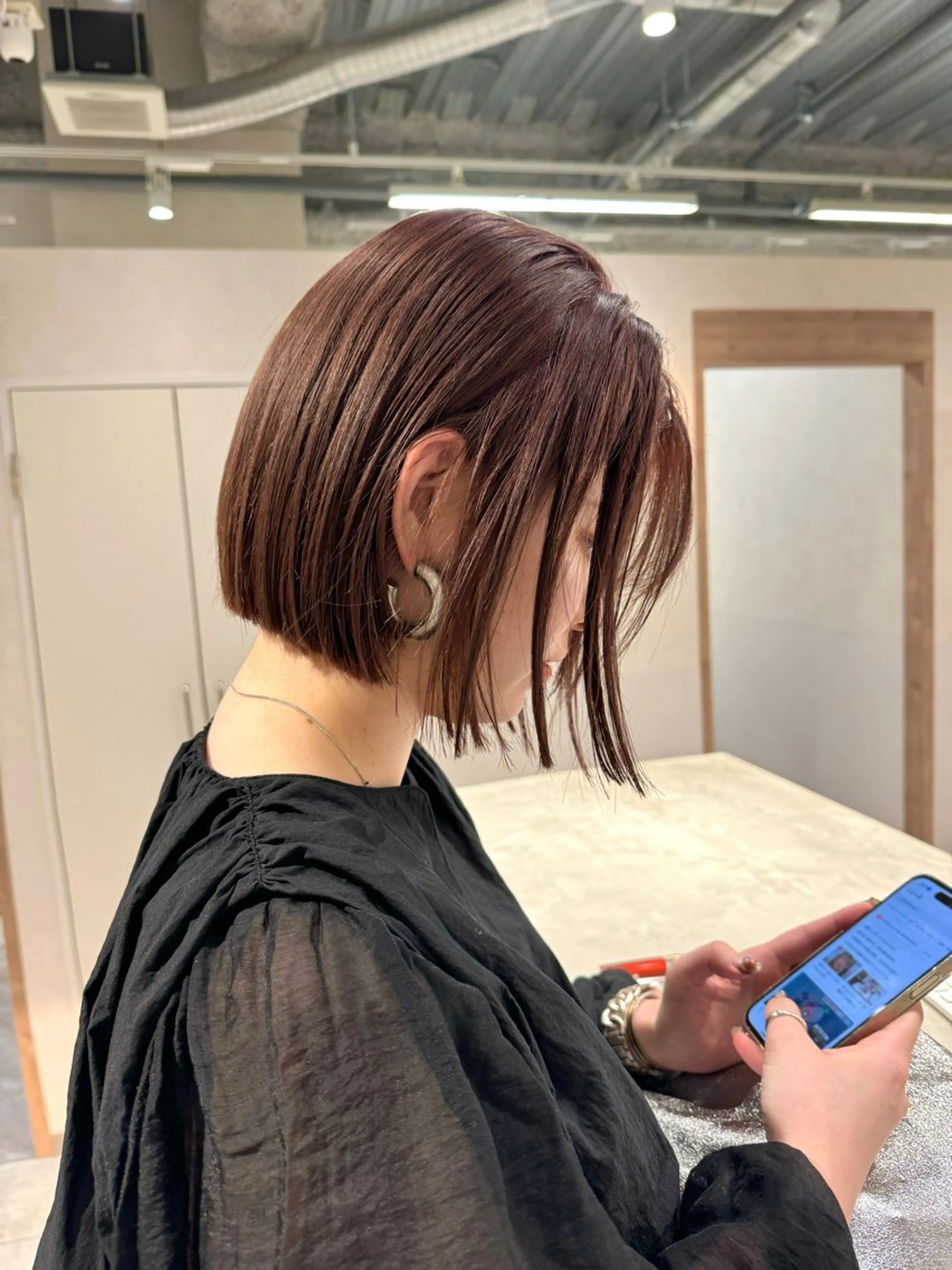 ショート ボブ カット ヘアカラー トリートメント 透明感カラー✴︎ SAYAKAのヘアスタイル