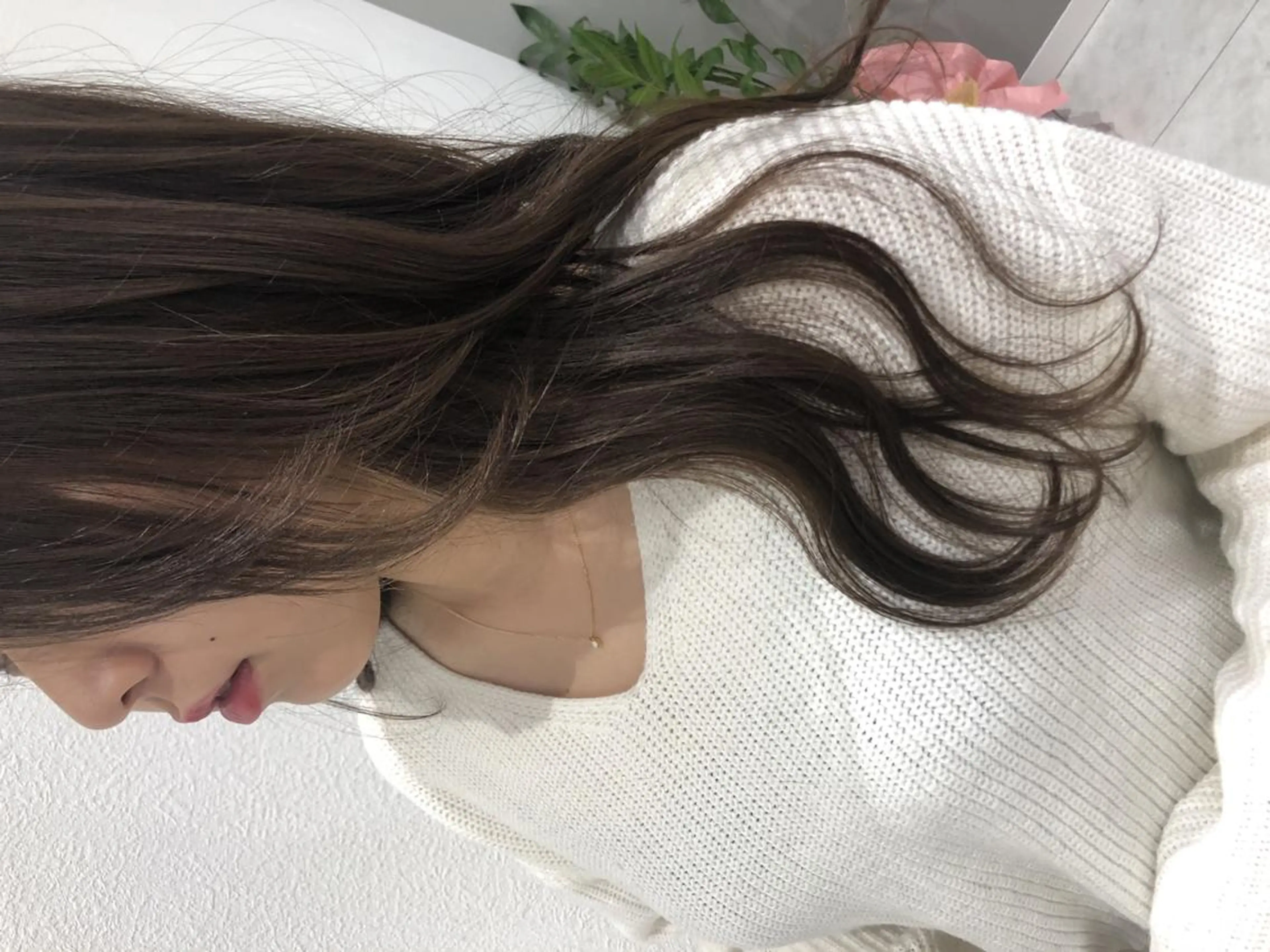 ロング 岸 保奈美のヘアスタイル