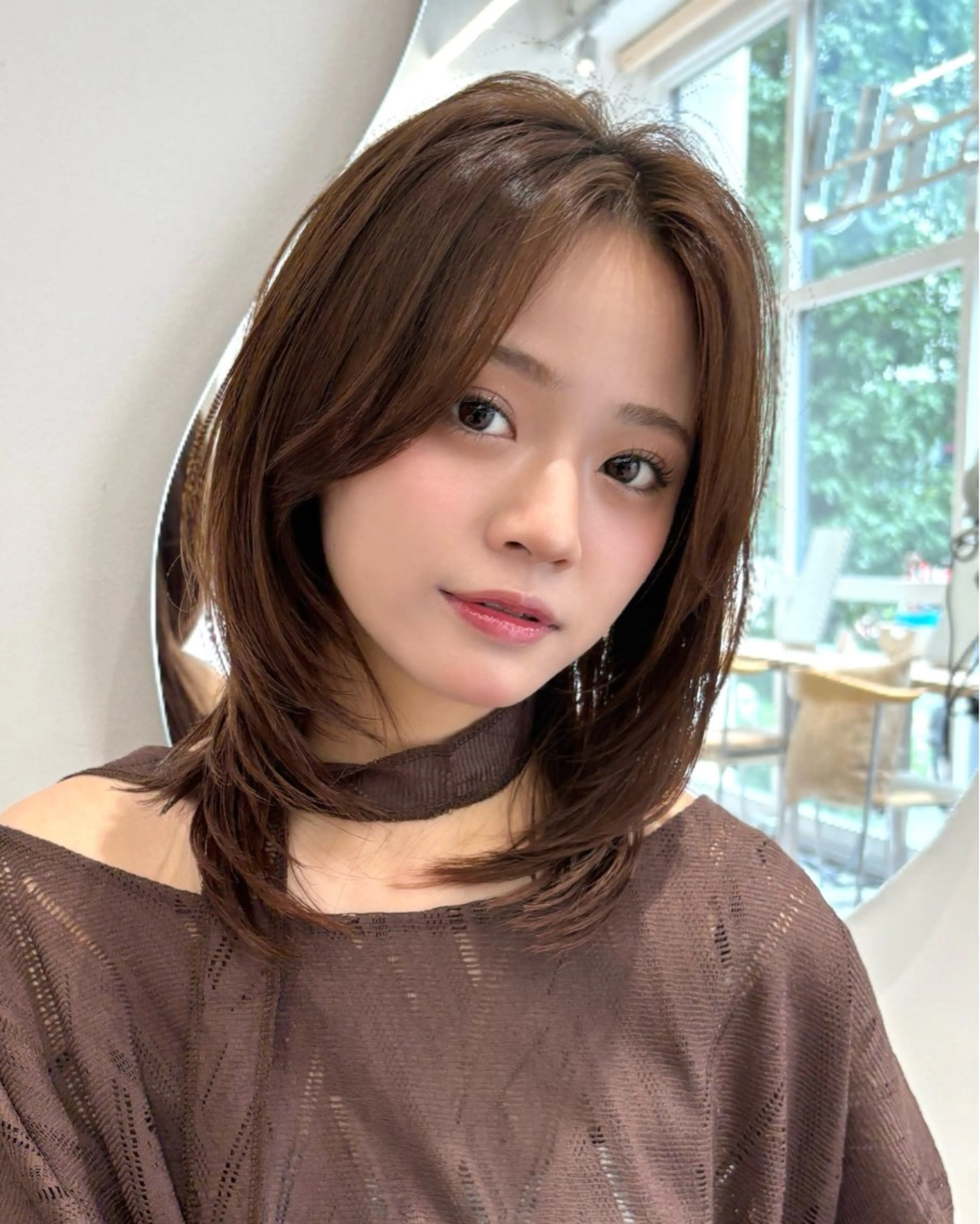 ミディアム 伸ばしかけ レイヤーカット 小顔カット カット 韓国レイヤー 🔥春暁【はるき】のヘアスタイル