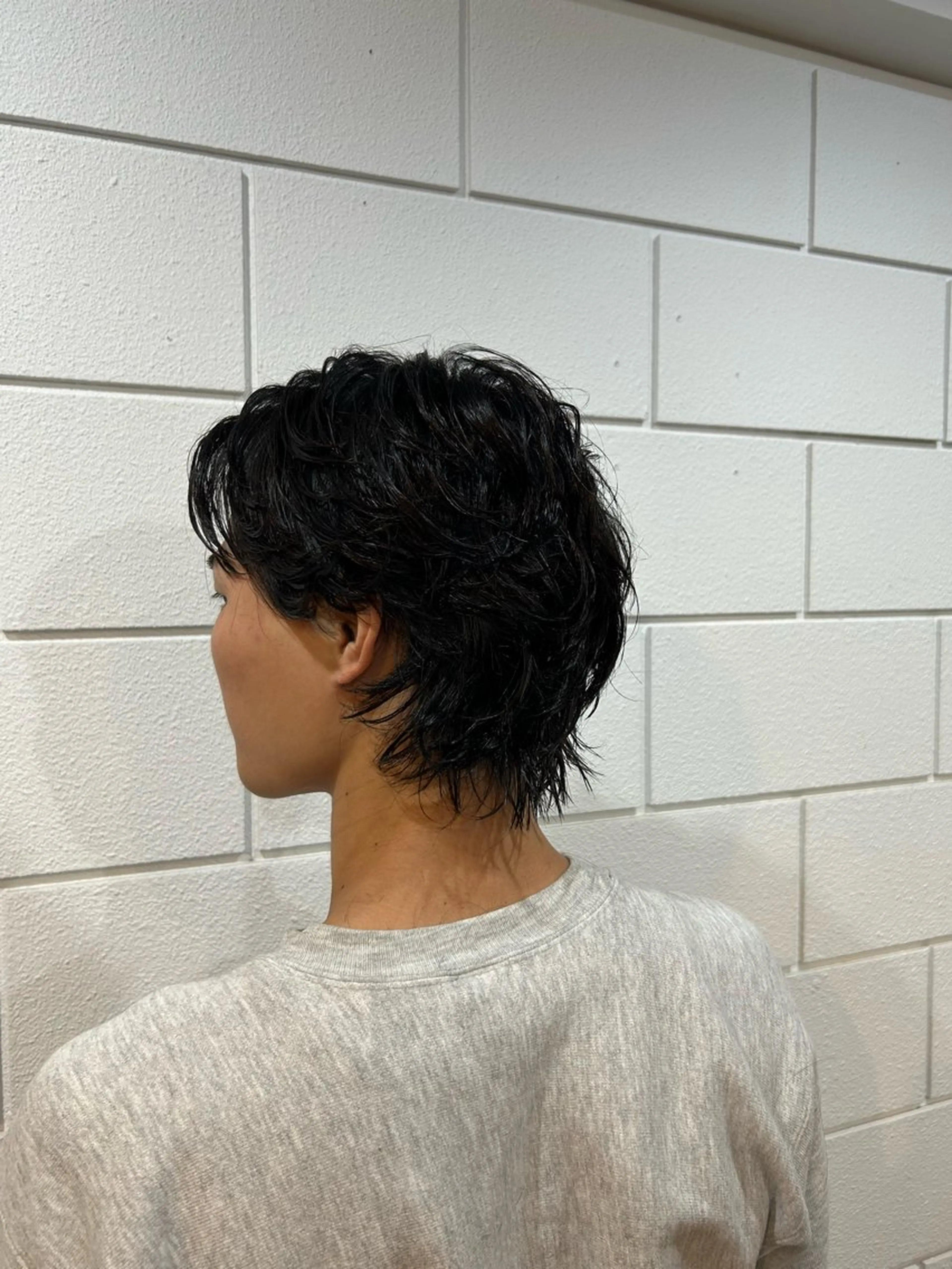 ミディアム パーマ メンズ 相澤 拳のヘアスタイル