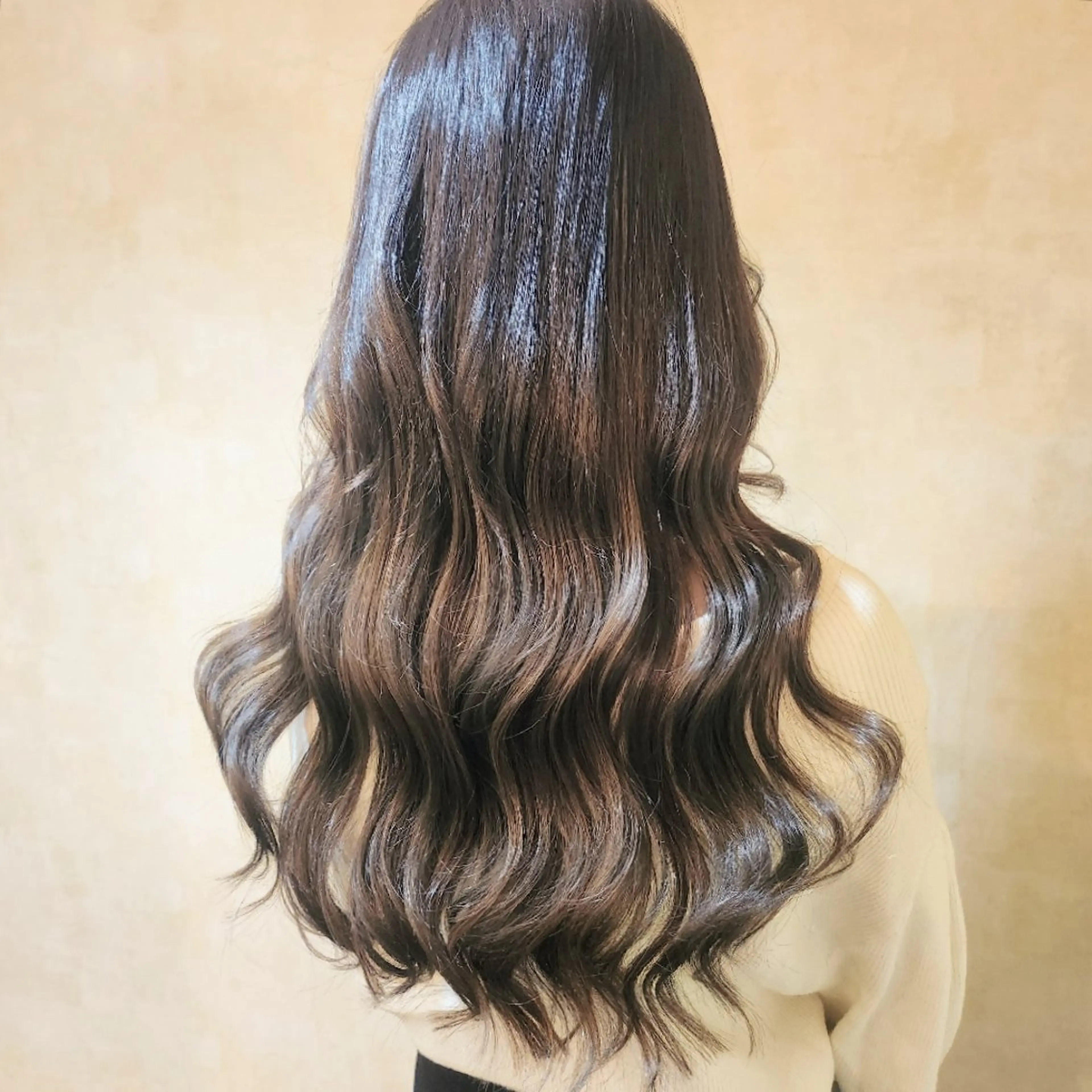 ロング カラー ヘアアレンジ アッシュ ダークアッシュ ボブ ロング カット エクステ 田井中 悠紀のヘアスタイル