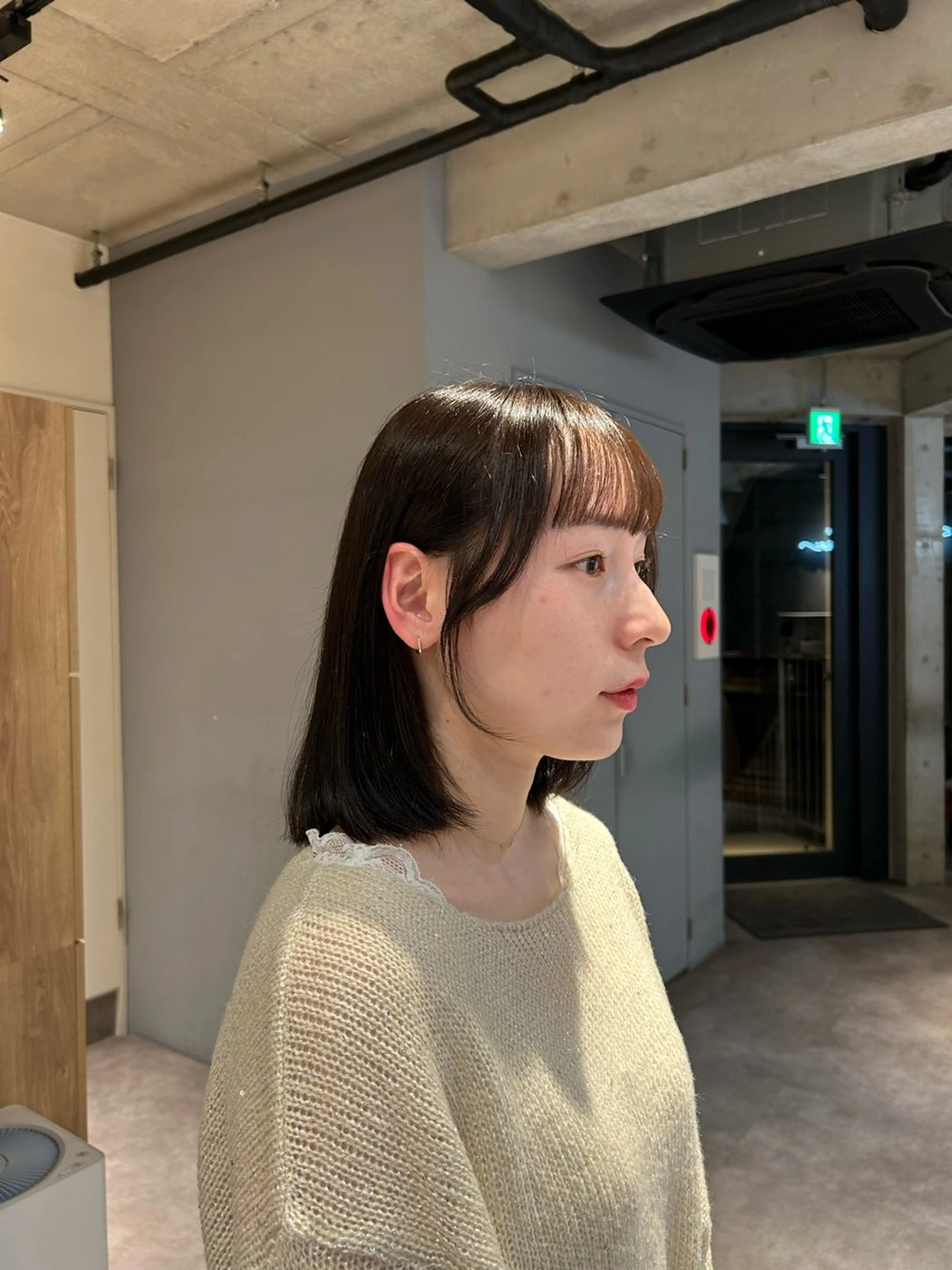 ミディアム ボブ 顔周りカット 伸ばしかけ 葉月/ボブ/ 透明感カラー／中目黒のヘアスタイル