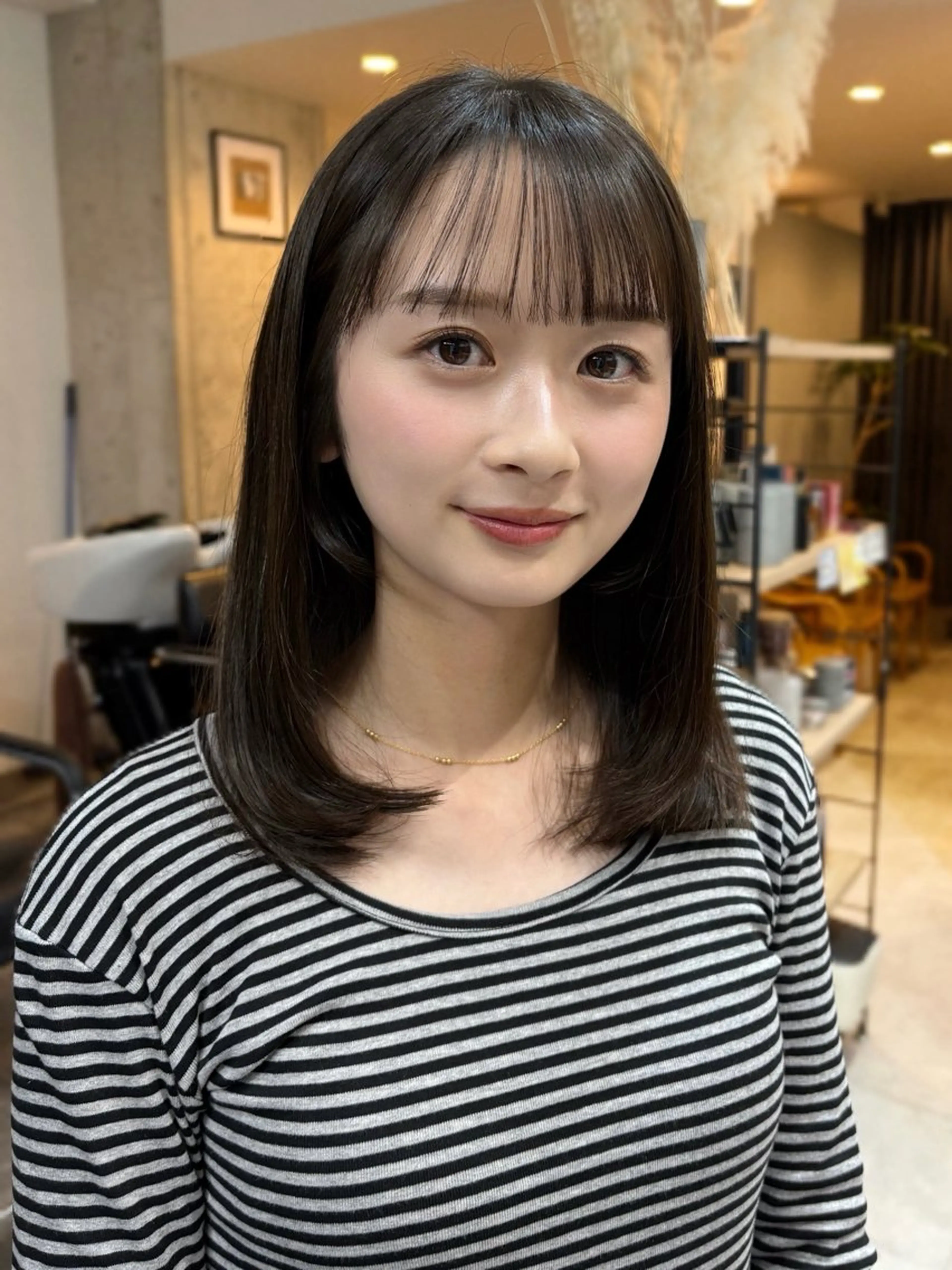 セミロング カラー カット うる艶カラー/恵比寿 ベージュ/丸山陽平のヘアスタイル