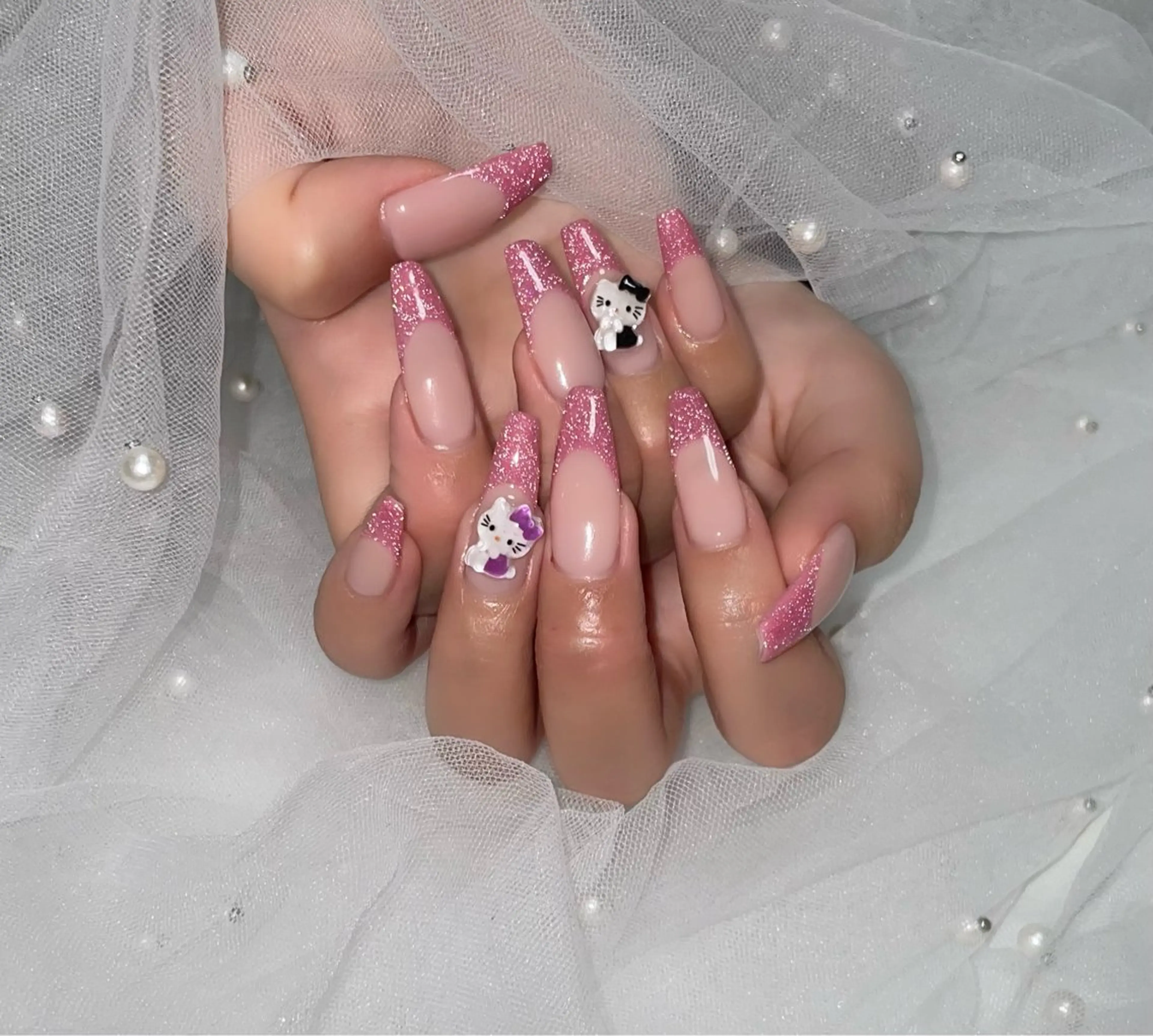 ネイル フラッシュネイル ピンク ハンドネイル 🦋 Rina🦋のネイルデザイン