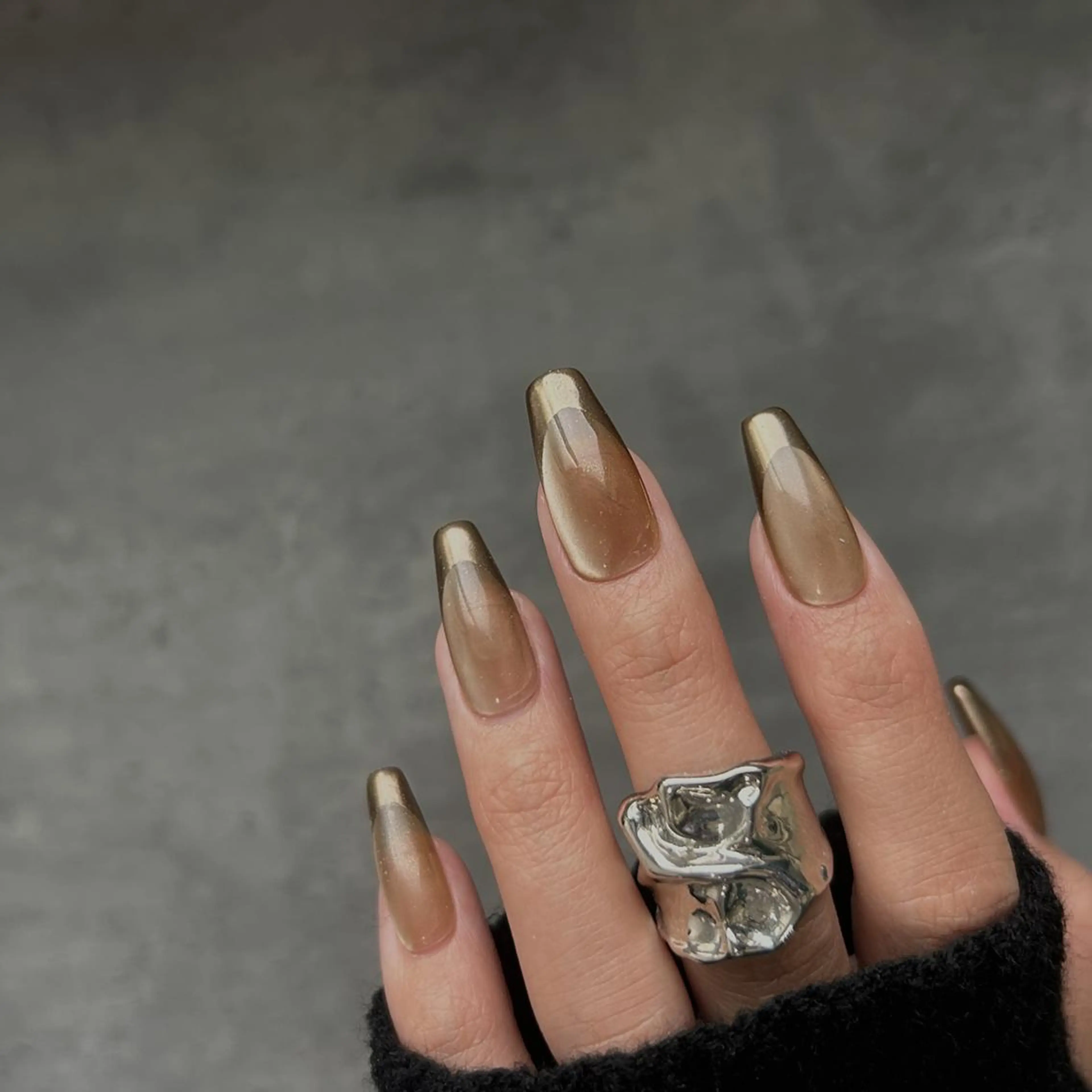 【HAND】 ミラーフレンチ (オフ込)の写真