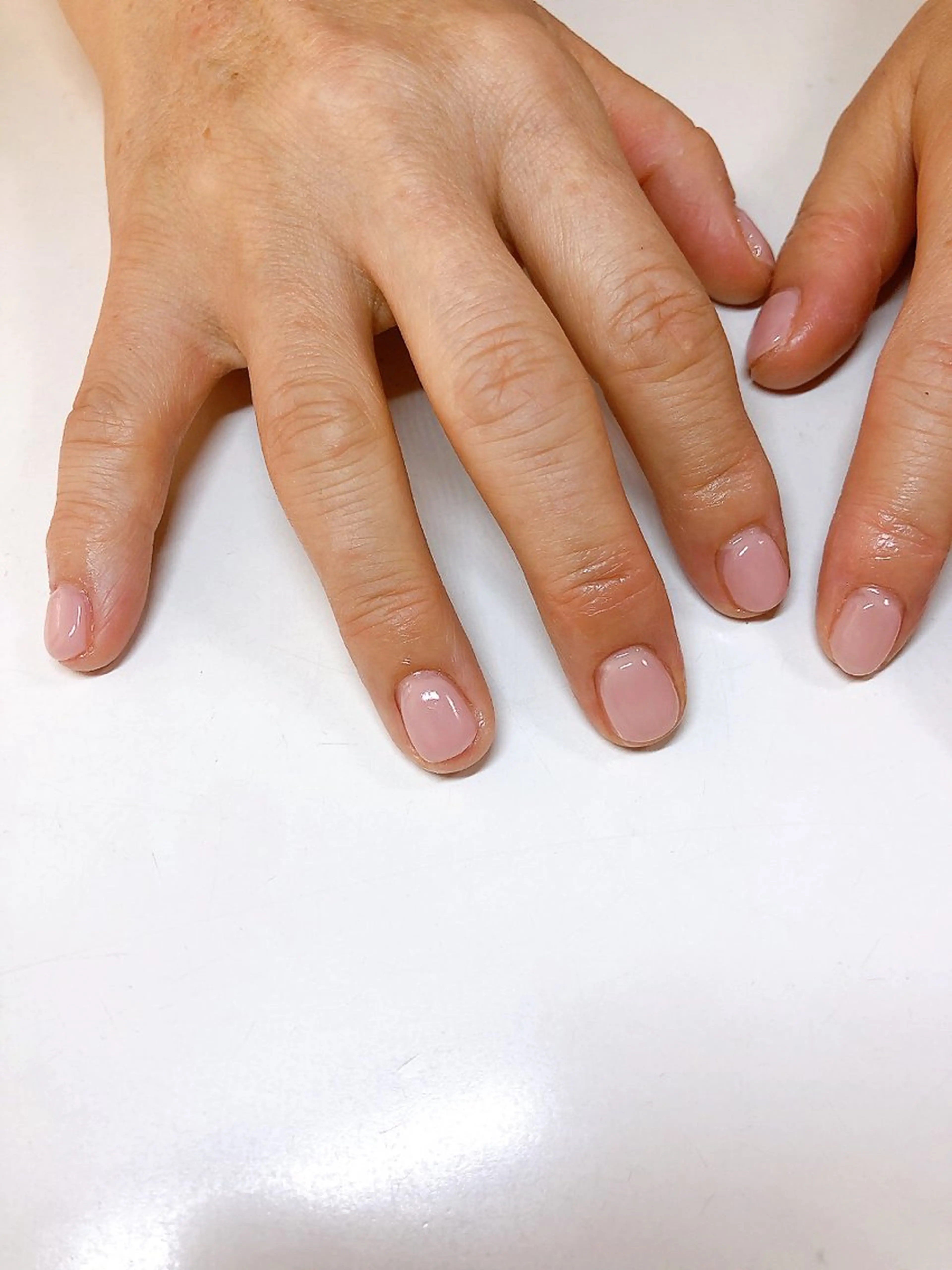 ネイル ジェルネイル ワンカラーネイル デ・アイム「nail salon MIMIPARUN」所属・ナリス化粧品 MIMIPARUNのネイルデザイン