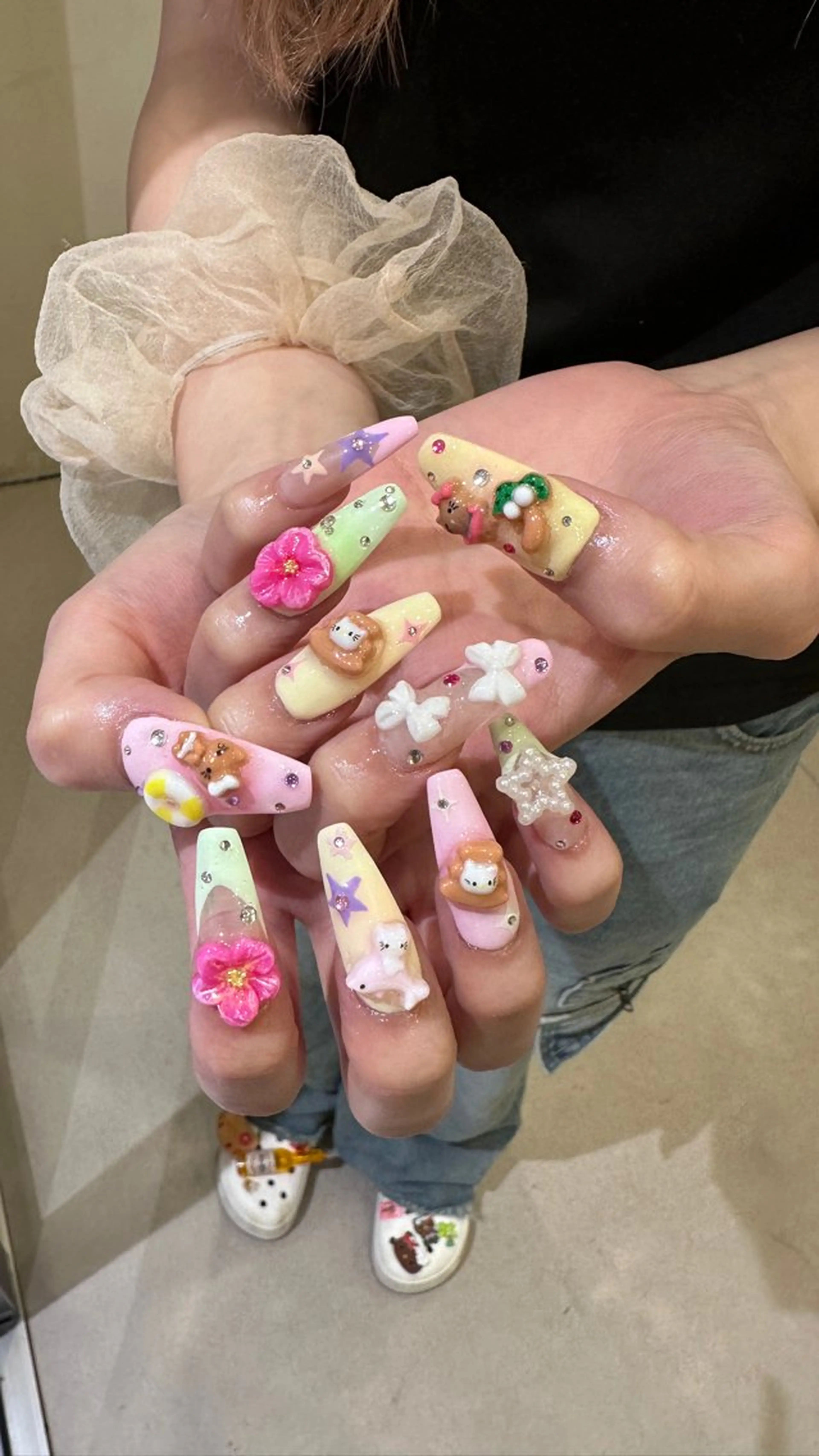 ネイル ハンドネイル 👽個性派ネイル🎀 komachiのヘアスタイル