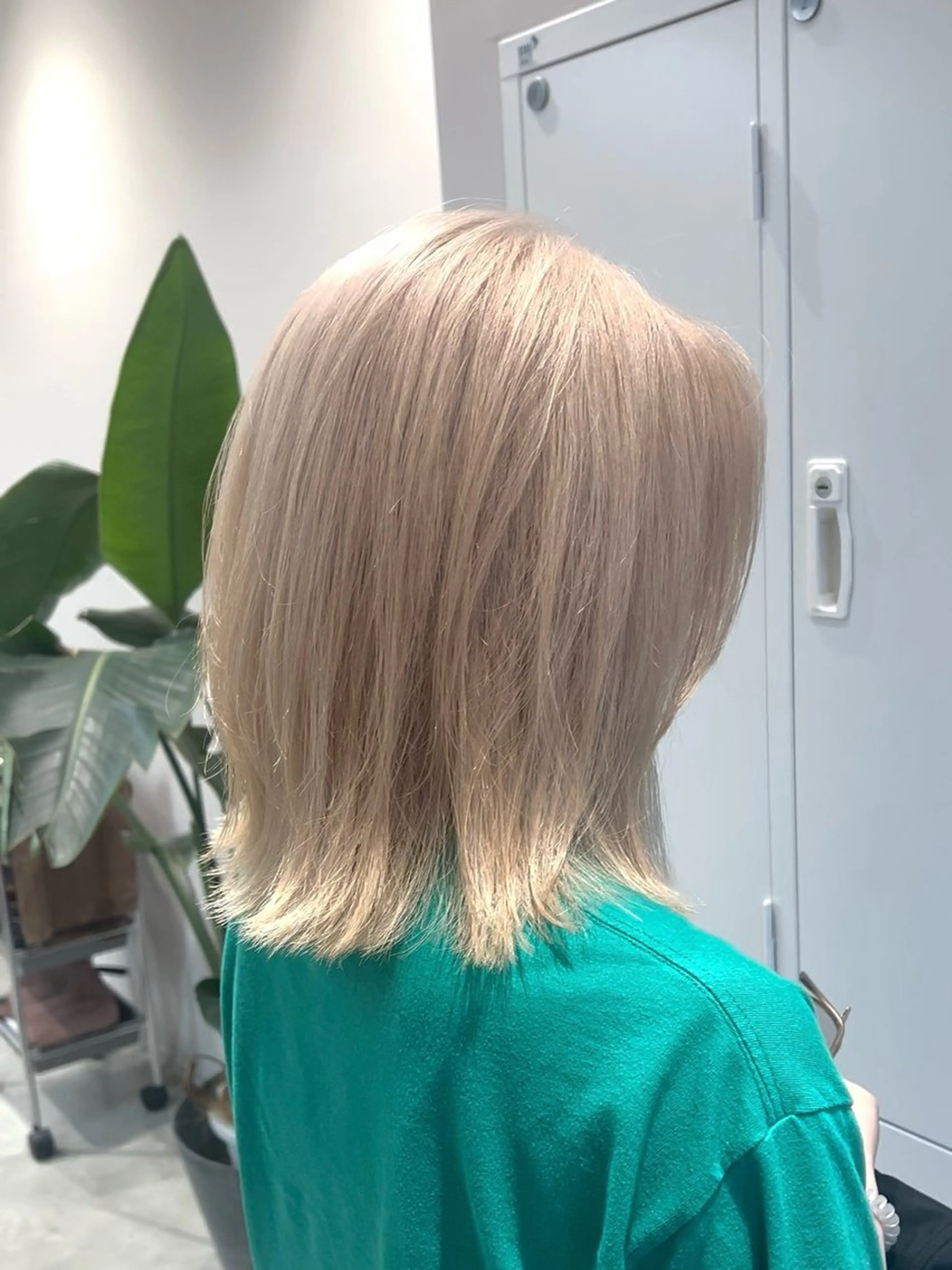 似合わせカット+透明感ケアカラー+ライトトリートメント🫧✨の写真