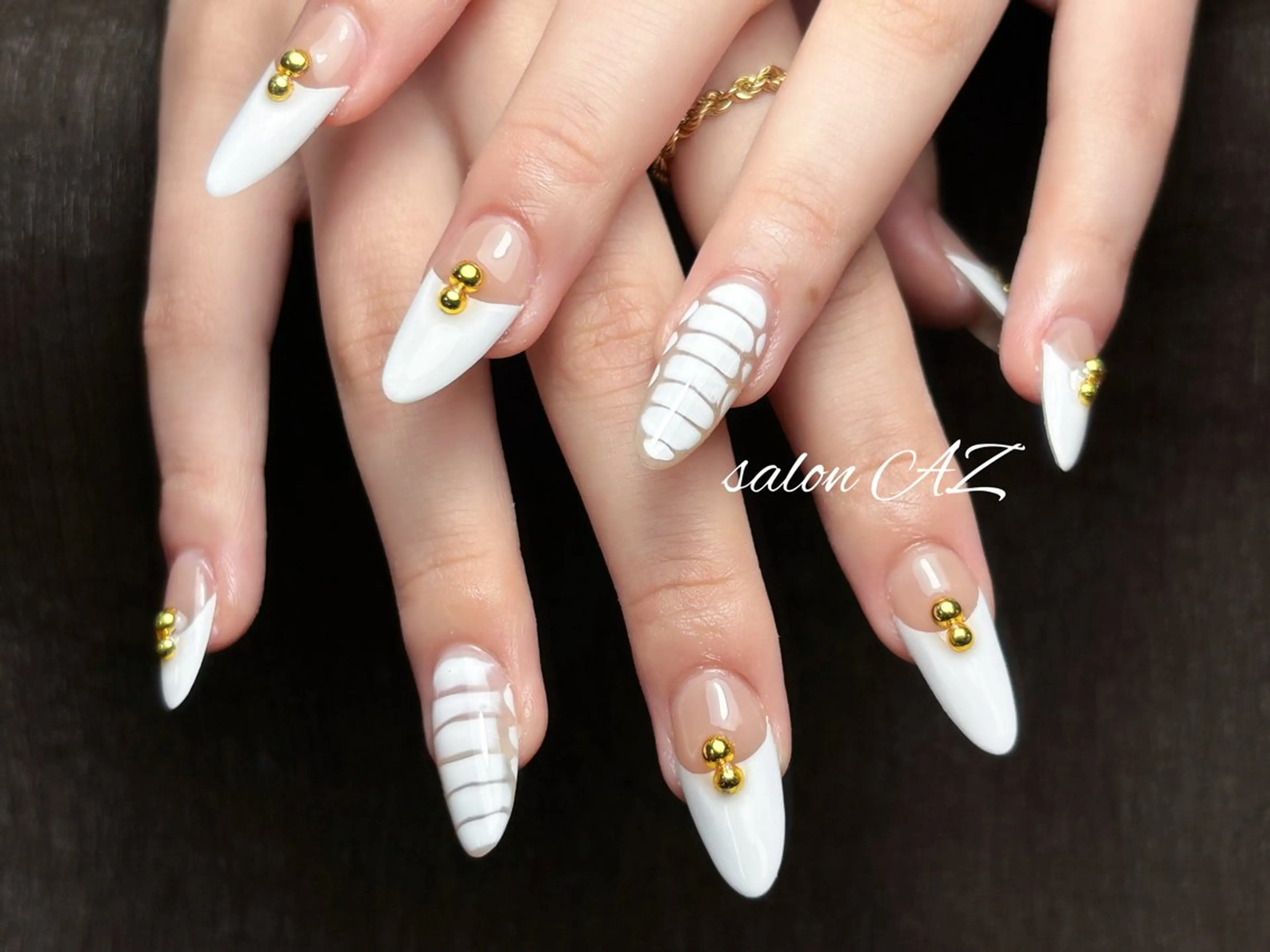 ネイル アートネイル 長さ出し フットネイル フレンチネイル ジェルネイル ハンドネイル salon AZのネイルデザイン