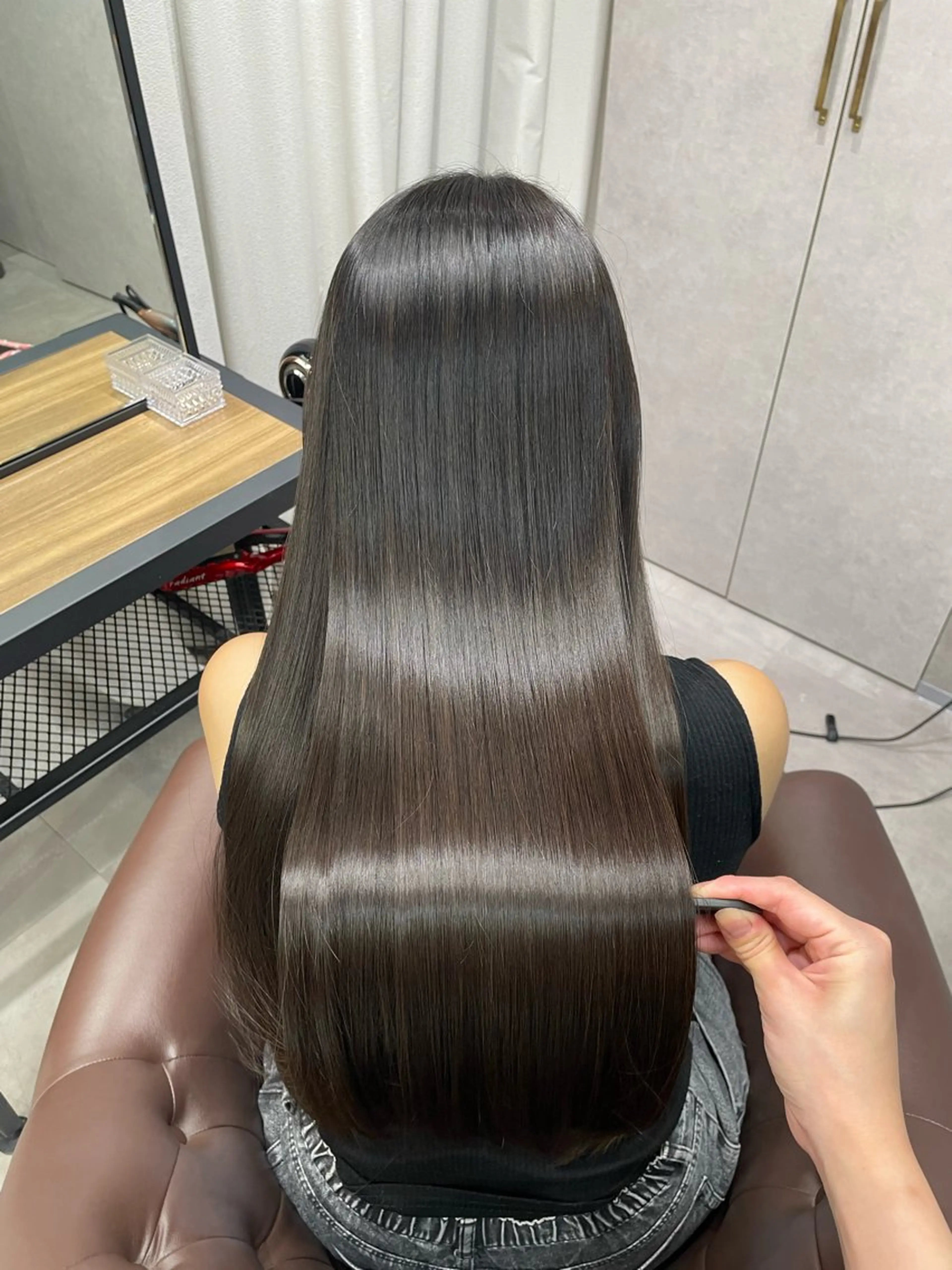 ロング RAF Sakuraのヘアスタイル