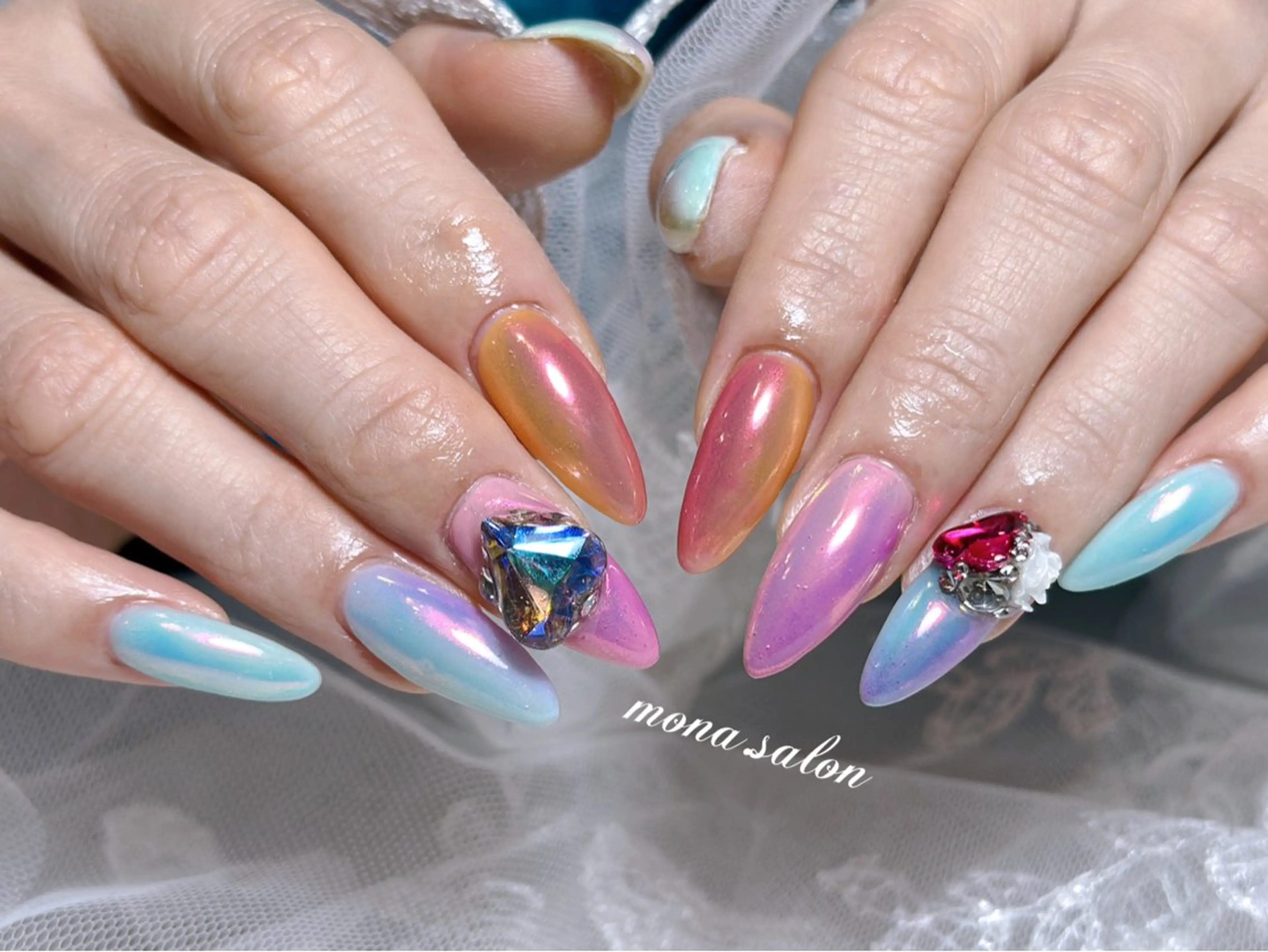 ネイル ハンドネイル Mona【パラジェル ・長さ出し専門店】のネイルデザイン