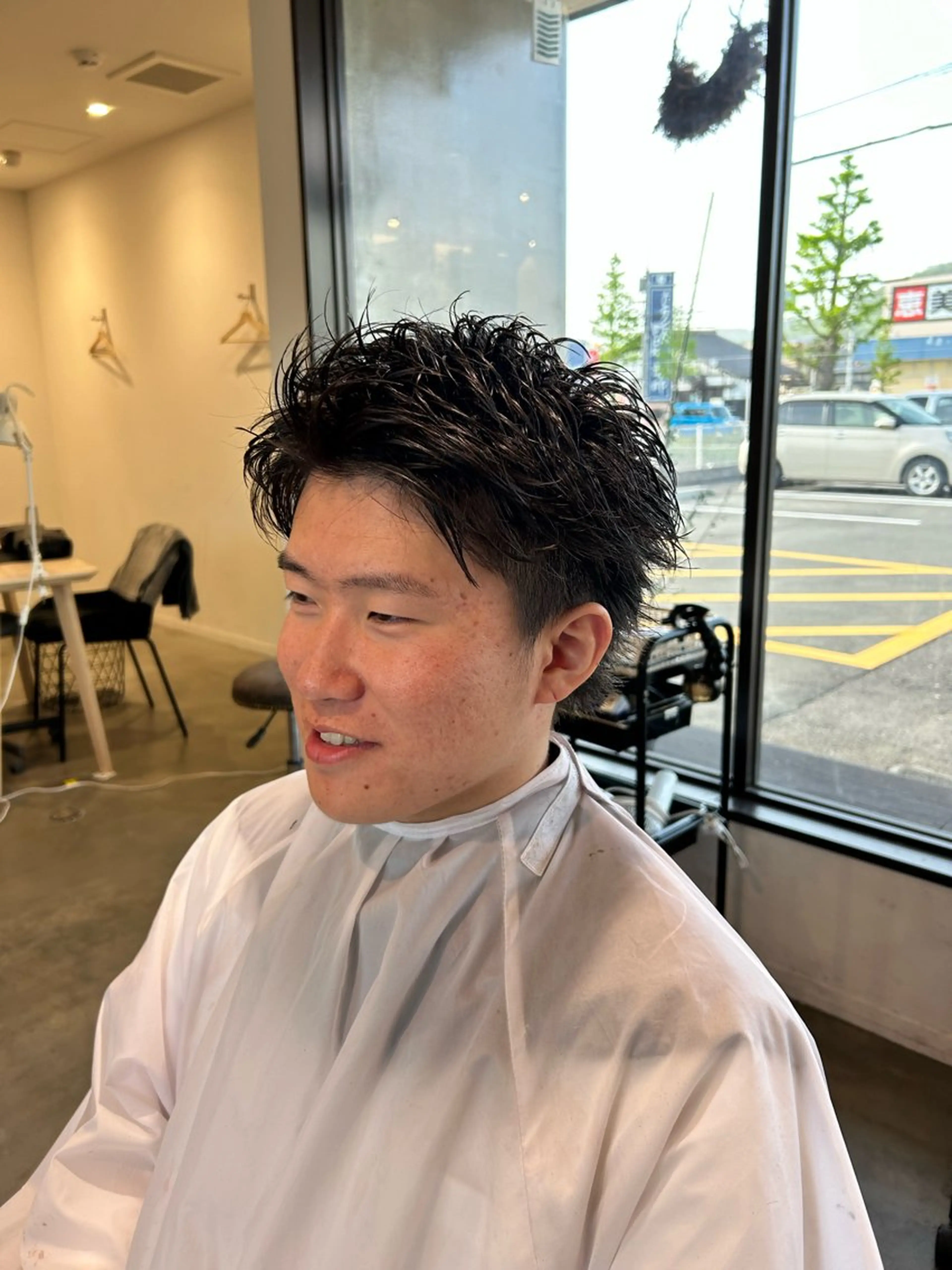 メンズ tote. 成瀬晃のヘアスタイル