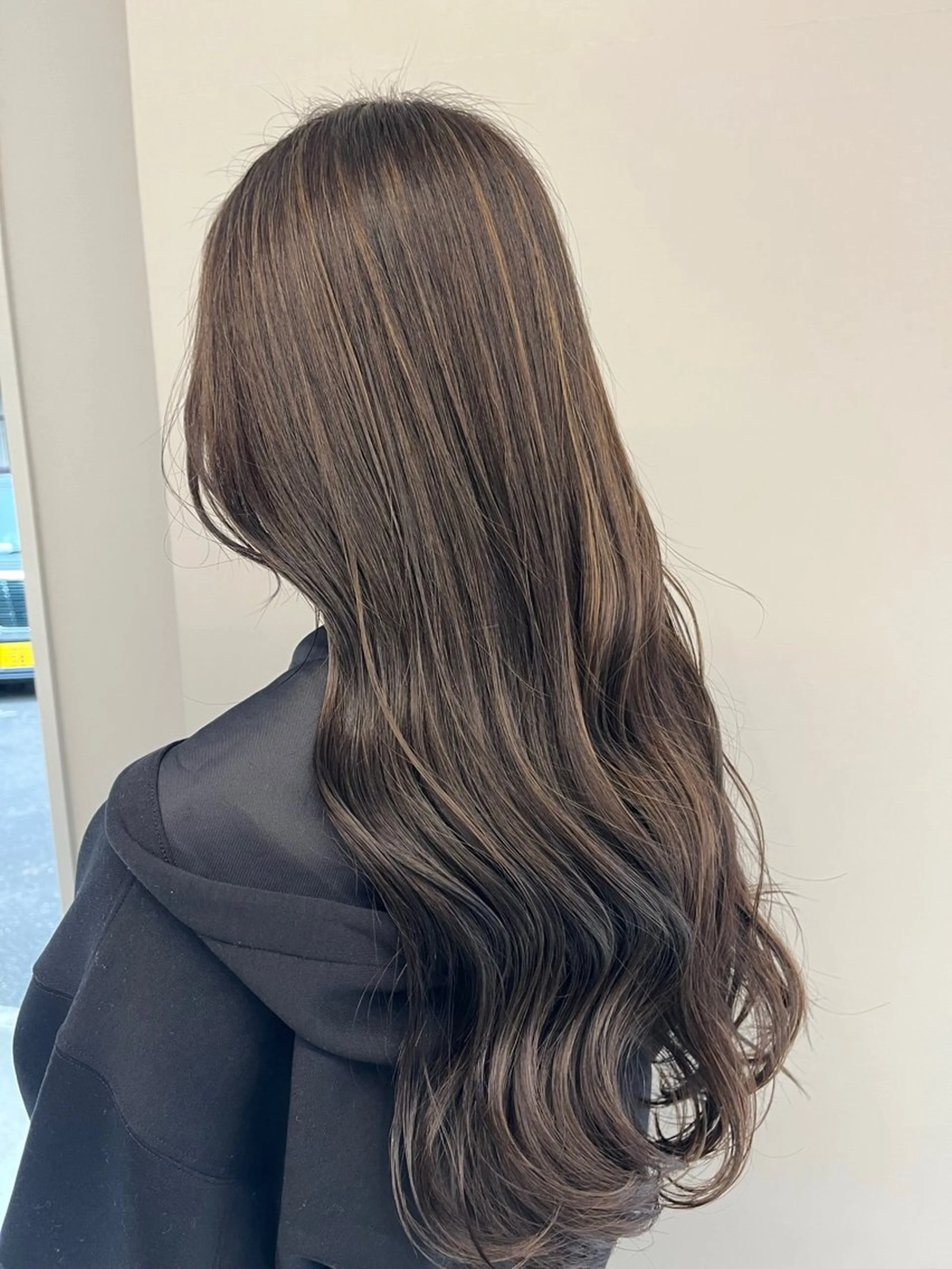 ロング カラー ハイライトカラー ハイライト 髪質改善/韓国風 /岡崎/松尾優依のヘアスタイル