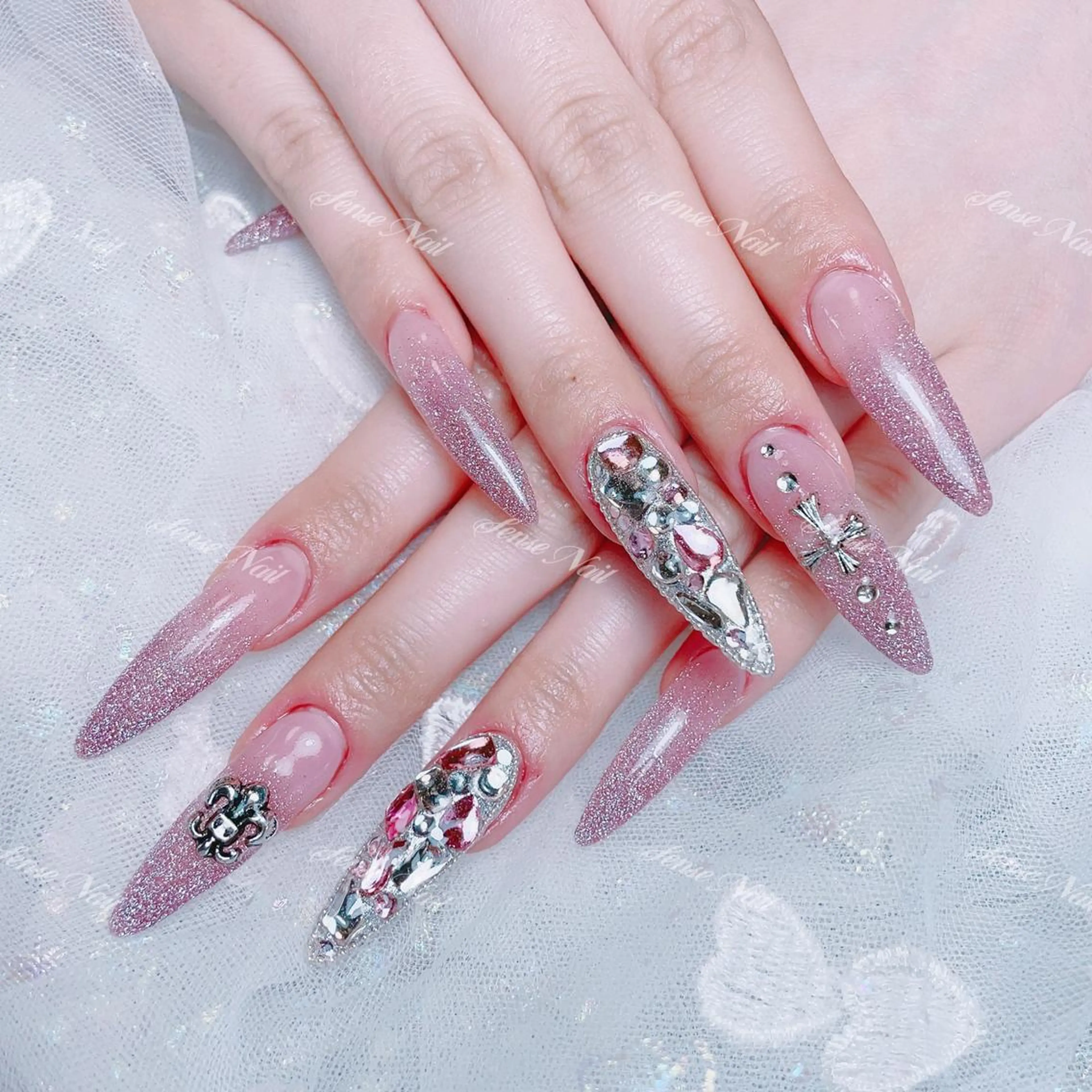 ネイル ハンドネイル ハンドケア 🎀Sense Nail渋谷店🎀のネイルデザイン