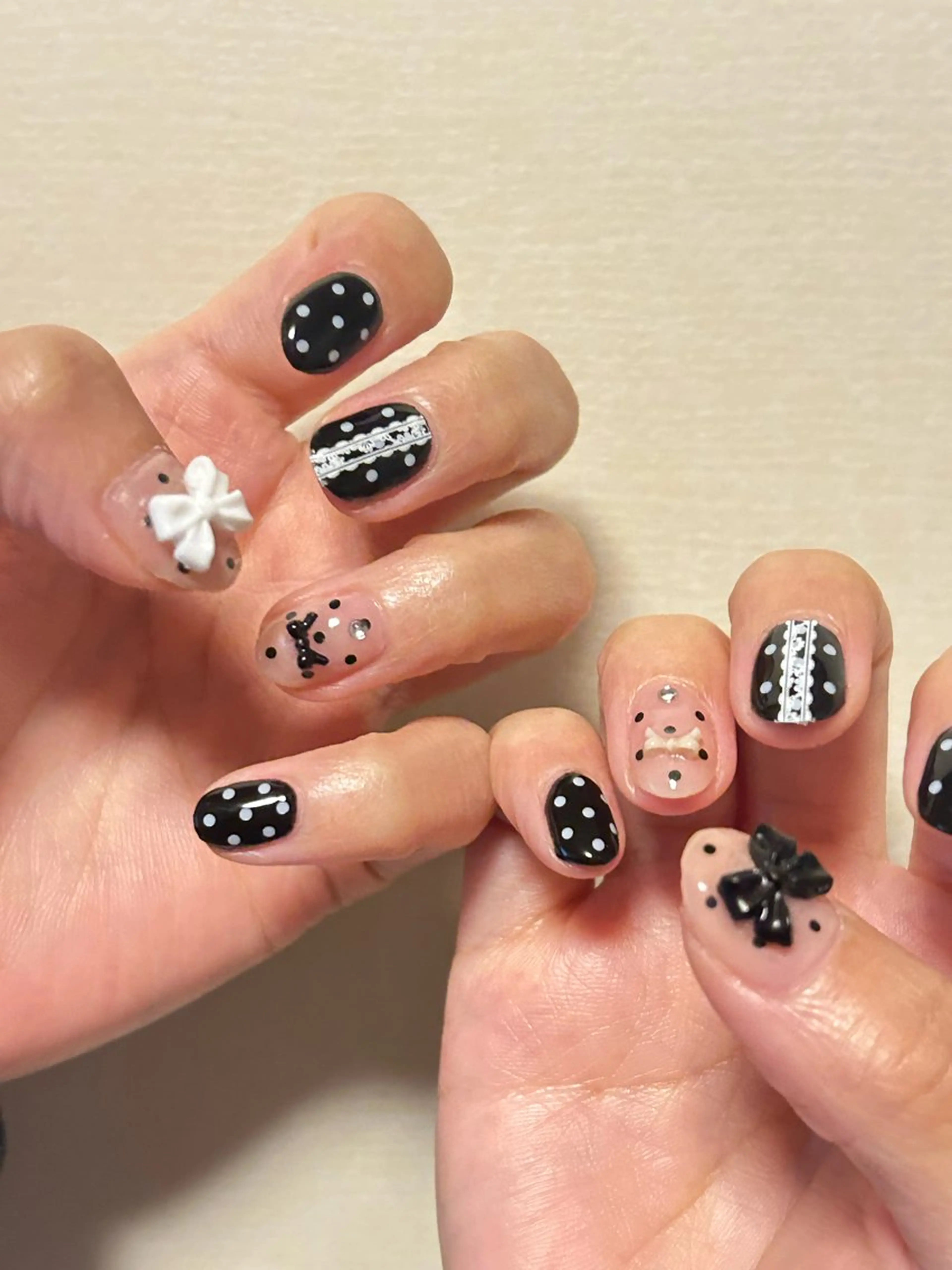 ネイル ハンドネイル nailist 🌙kureha♡のネイルデザイン