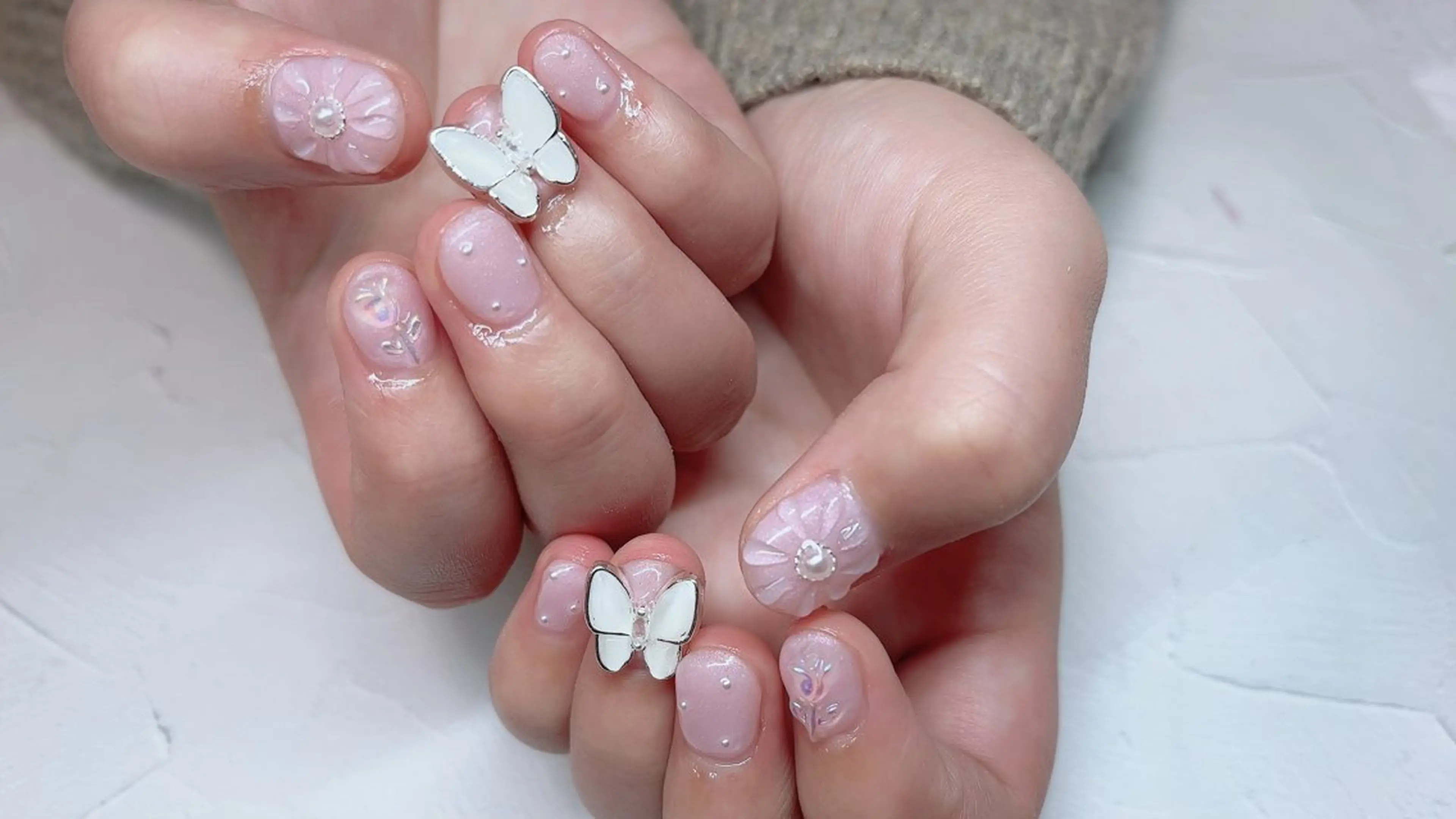 ネイル Nail Salon Bonita所属・フィルイン施術 SHIZUKAのネイルデザイン